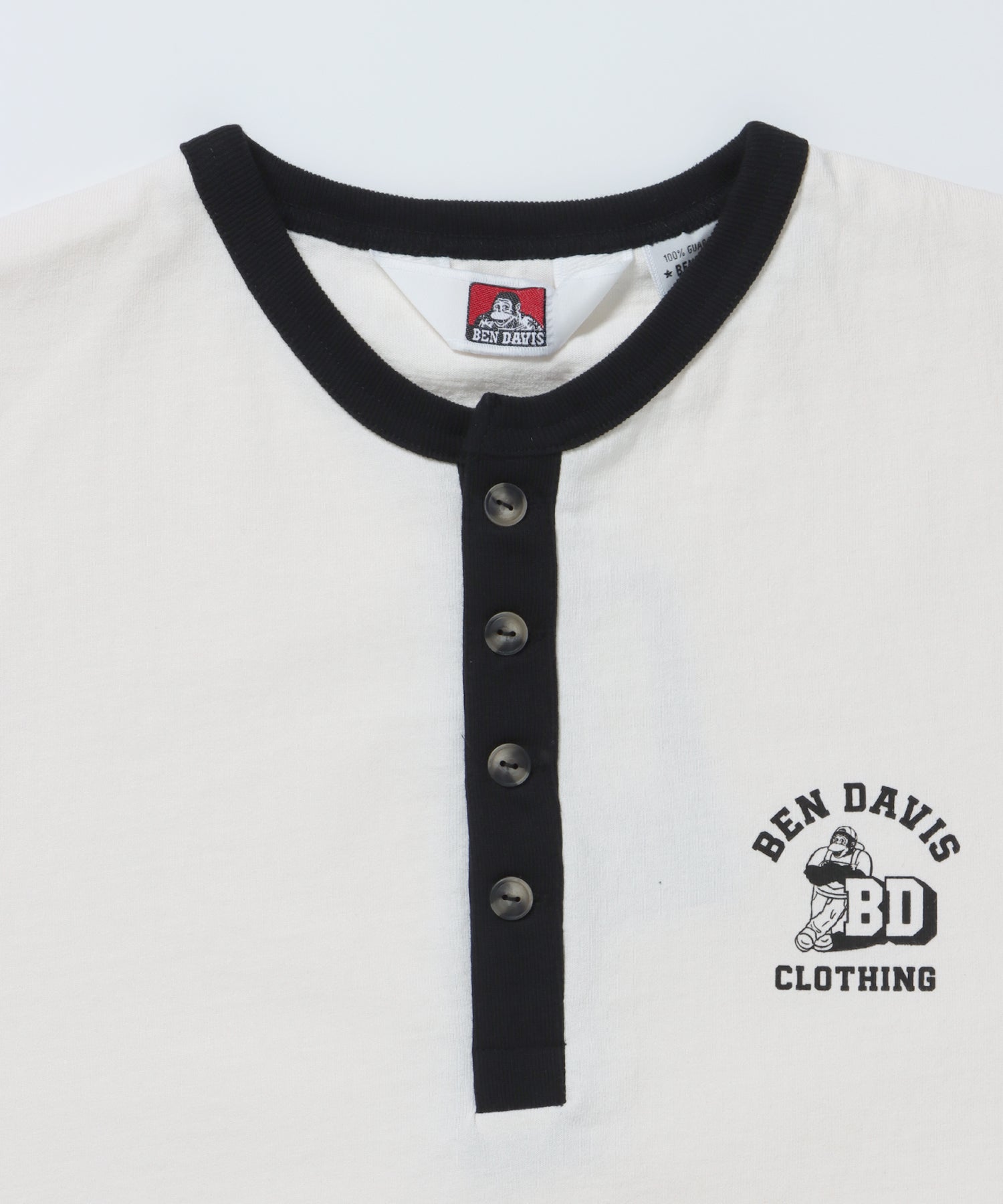 RINGER HENLEY TEE / Tシャツ 半袖 クルーネック ヘンリーネック ワンポイント クラシックフィット リンガー ワンポイント ホワイト