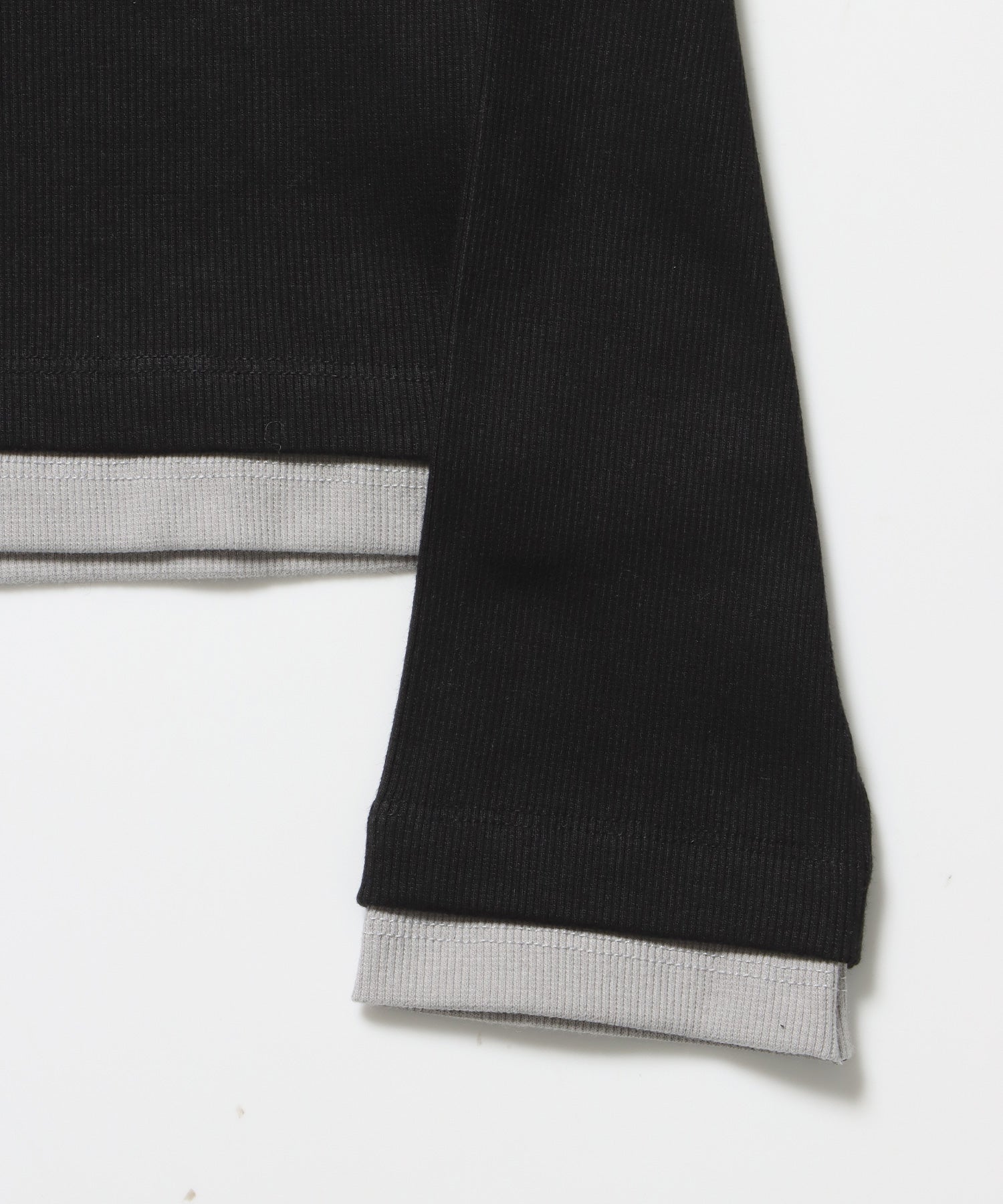 sqnz fake layered henley star l/s tee / 長袖 プリント ヘンリー フェイクレイヤード ツートーン ブラック