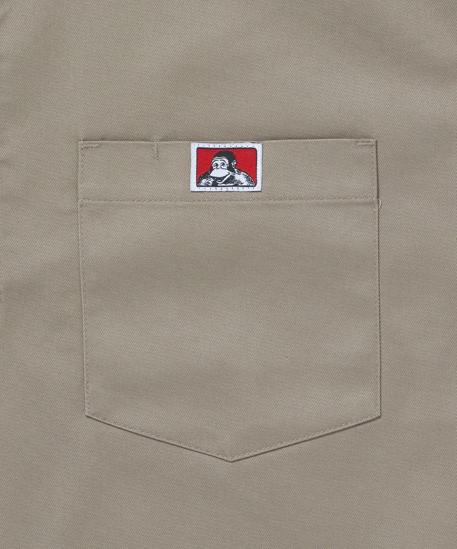 1/2ZIP S/S SHIRT / ハーフジップ シャツ 半袖 クルーネック ワンポイント ピス ワンポイント 【セットアップ着用可能】 ベージュ