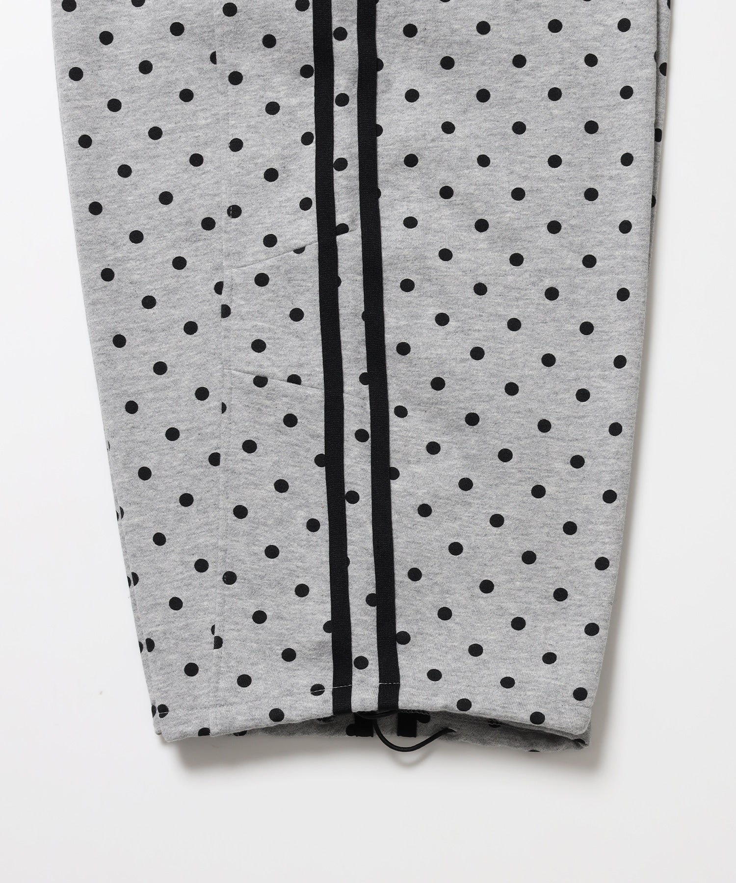 ※WEB限定 / ユニコーンワッペン刺繍トラックパンツ / sqnzU horse track pants 柄81