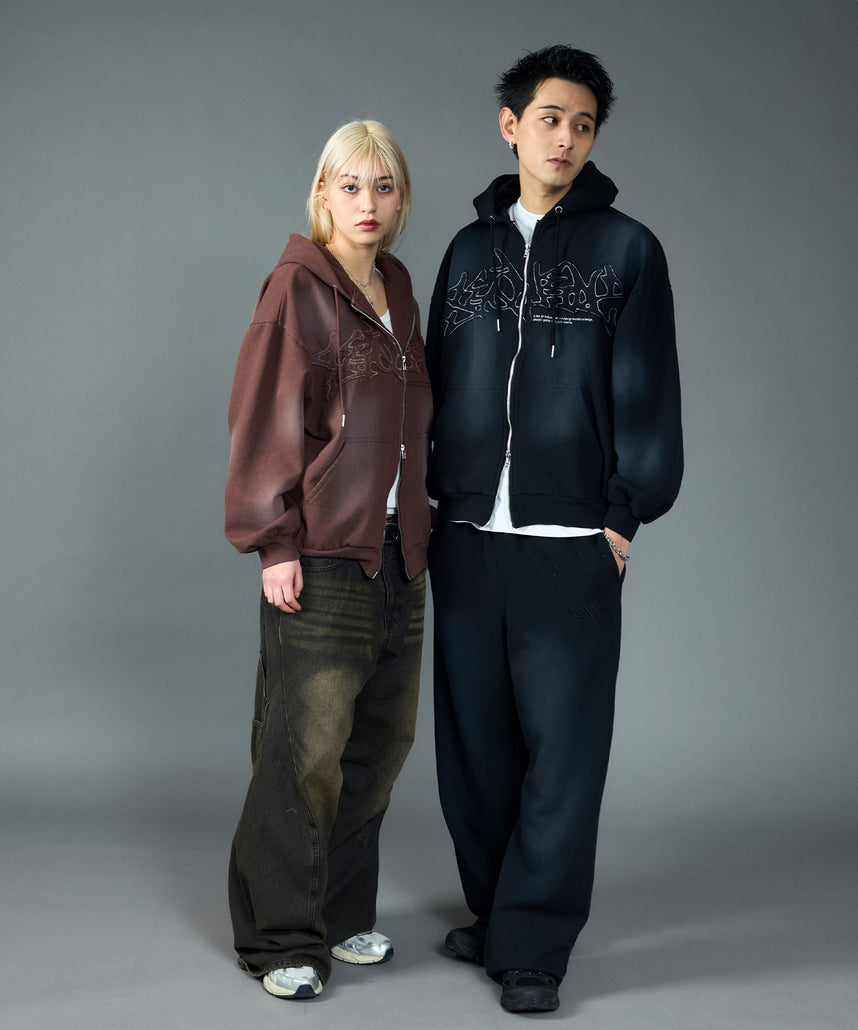LOGO APPLIQUE ZIP HOODIE / フェード フルジップ オーバーサイズ ヴィンテージライク センターロゴ 裏起毛 ダークブラウン ≪SET UP着用可能≫