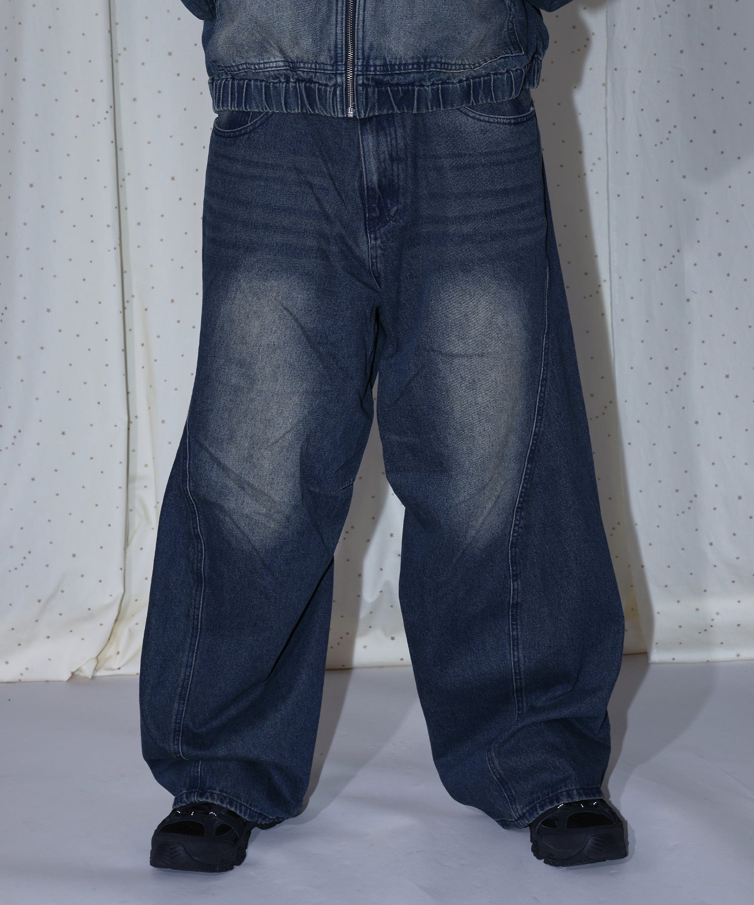 モデル:H180 Size:L