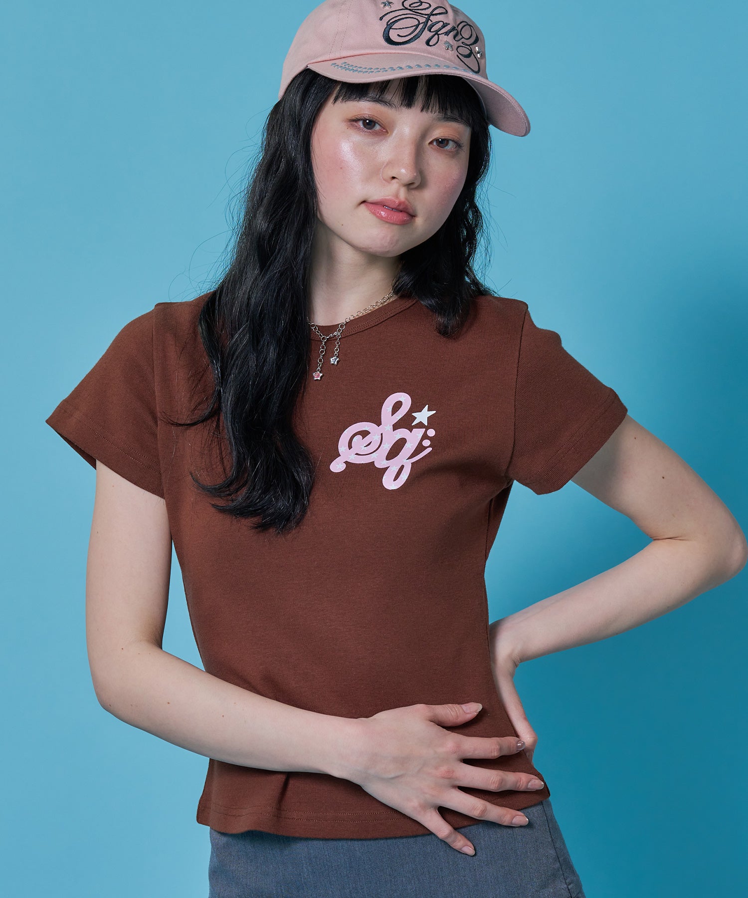 WEB限定 / レディースワンポイントロゴ半袖Tシャツ / sqnz logo