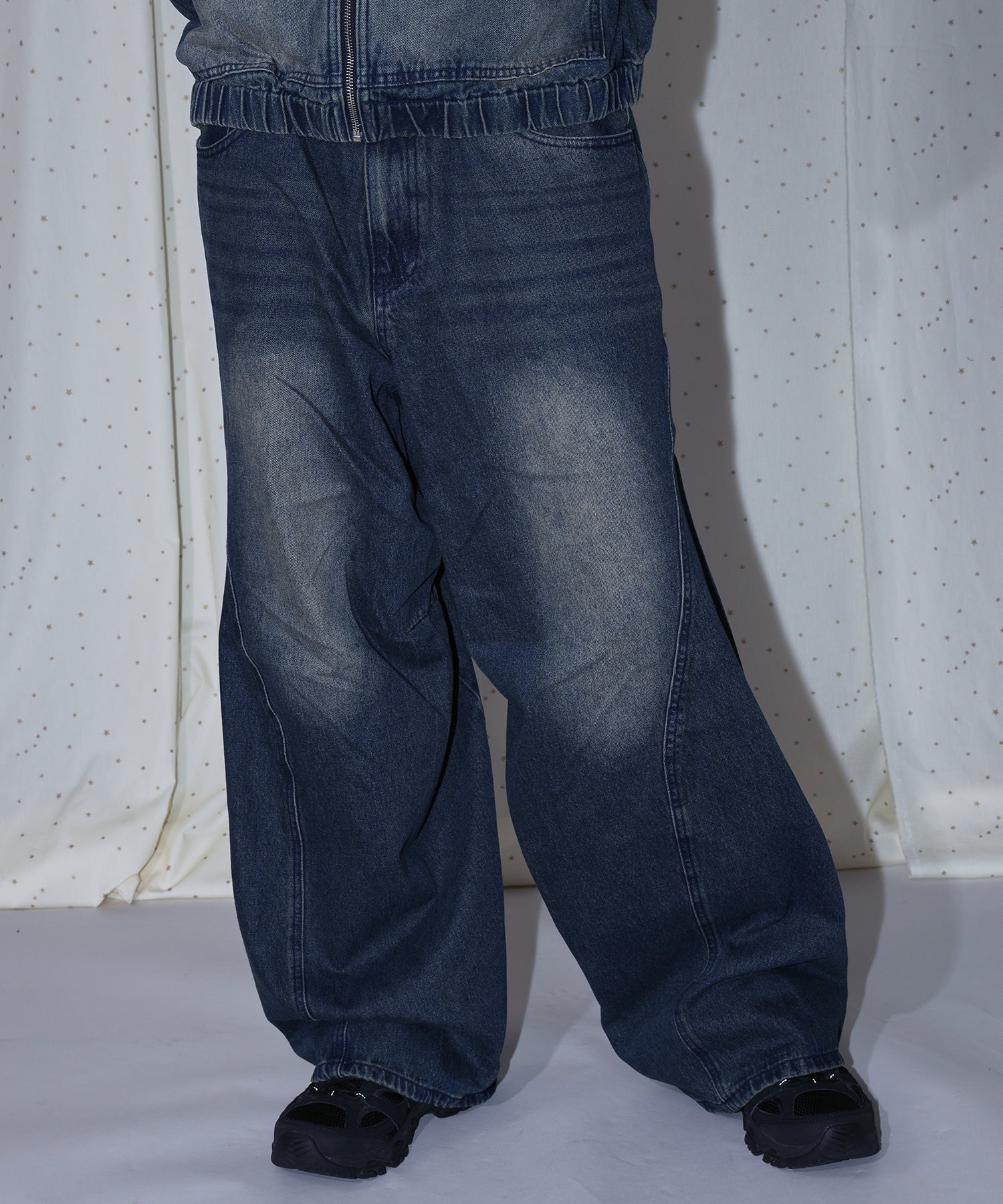 モデル:H180 Size:L