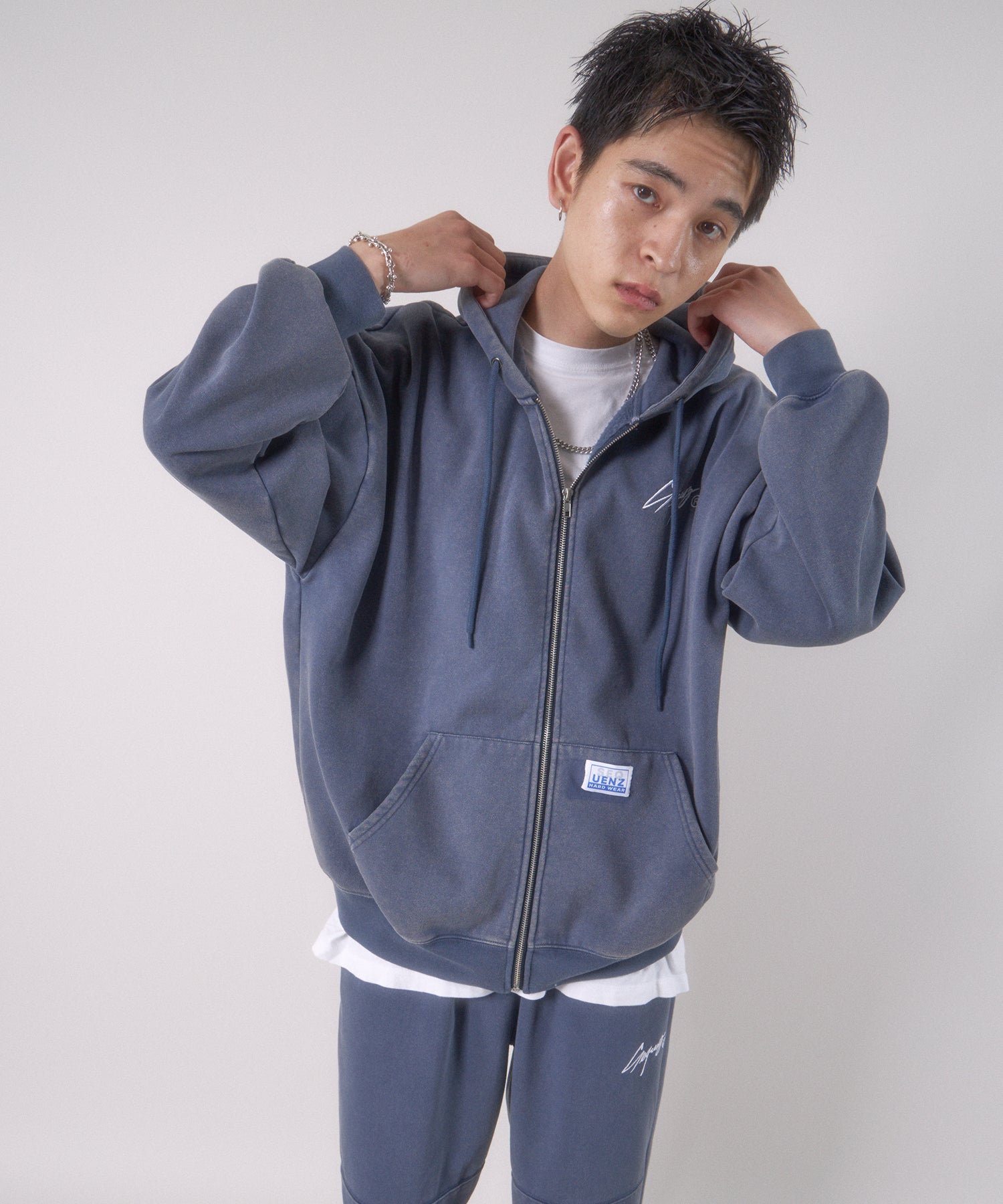モデル: H180 Size:L