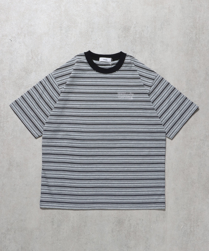 ロゴ刺繍マルチボーダー半袖Tシャツ