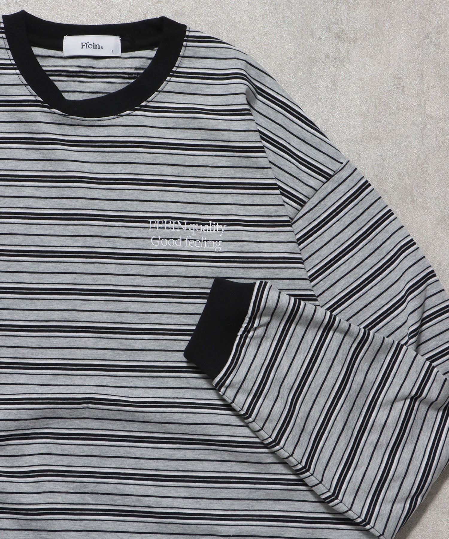 ロゴ刺繍マルチボーダーロングスリーブTシャツ グレー