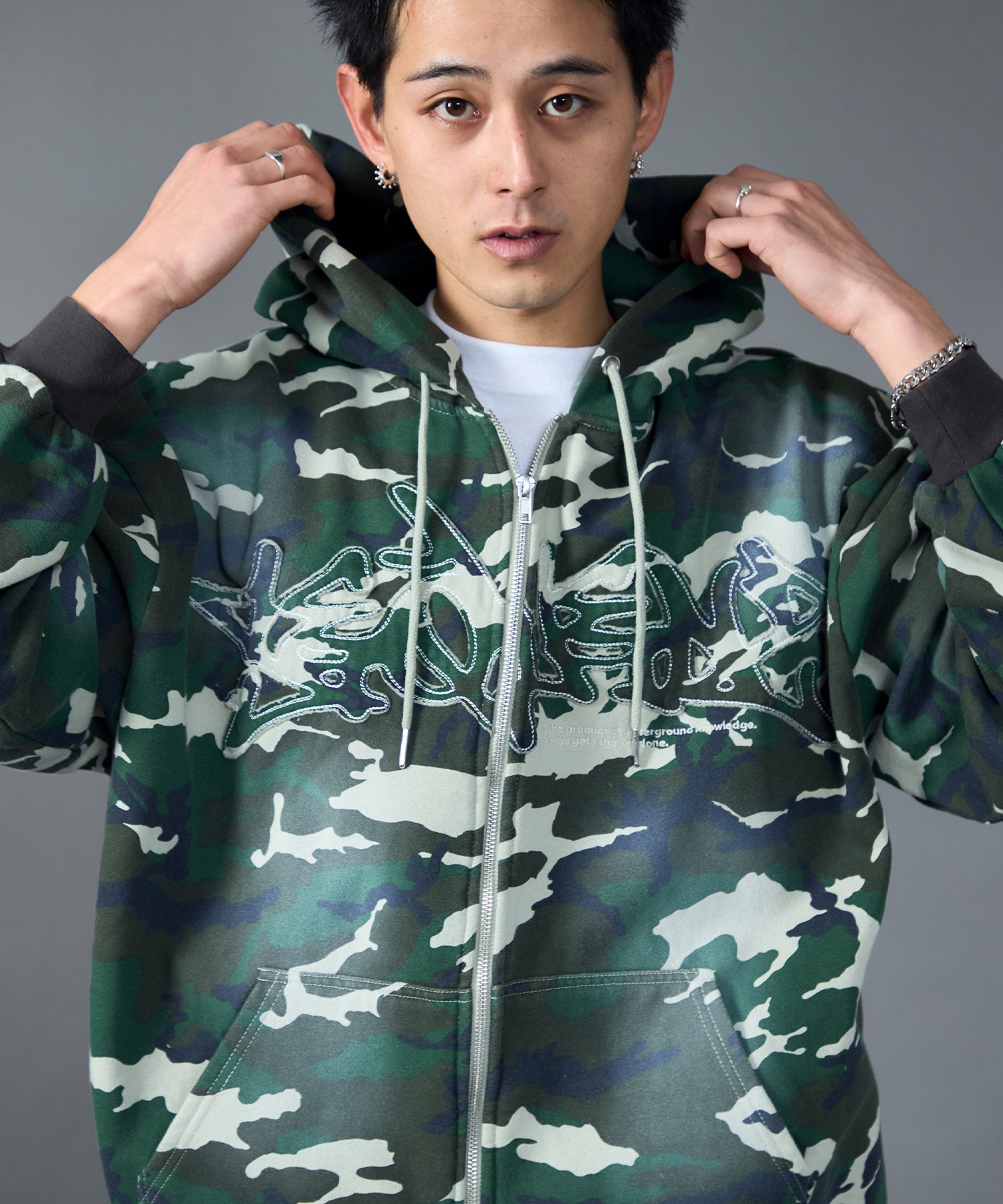 モデル:H180 Size:L