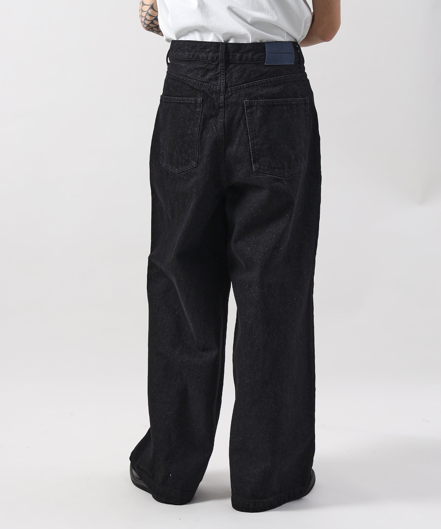 モデル:H178 Size:L ブラック