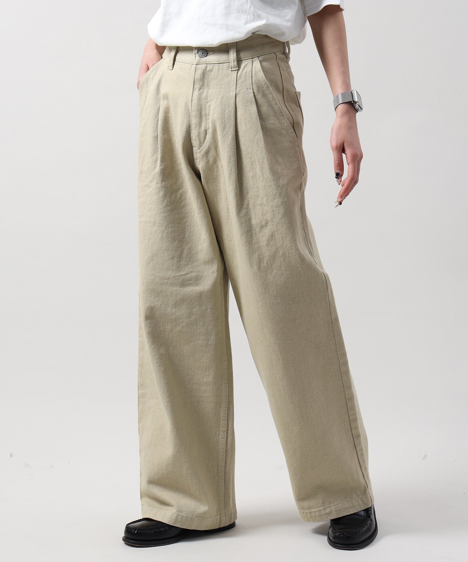 モデル:H163 Size:S ベージュ