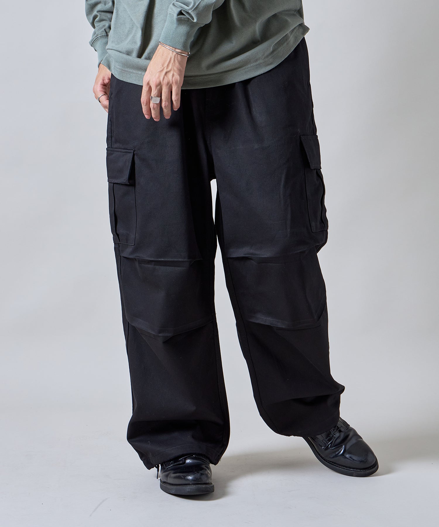 モデル:H177 Size:L