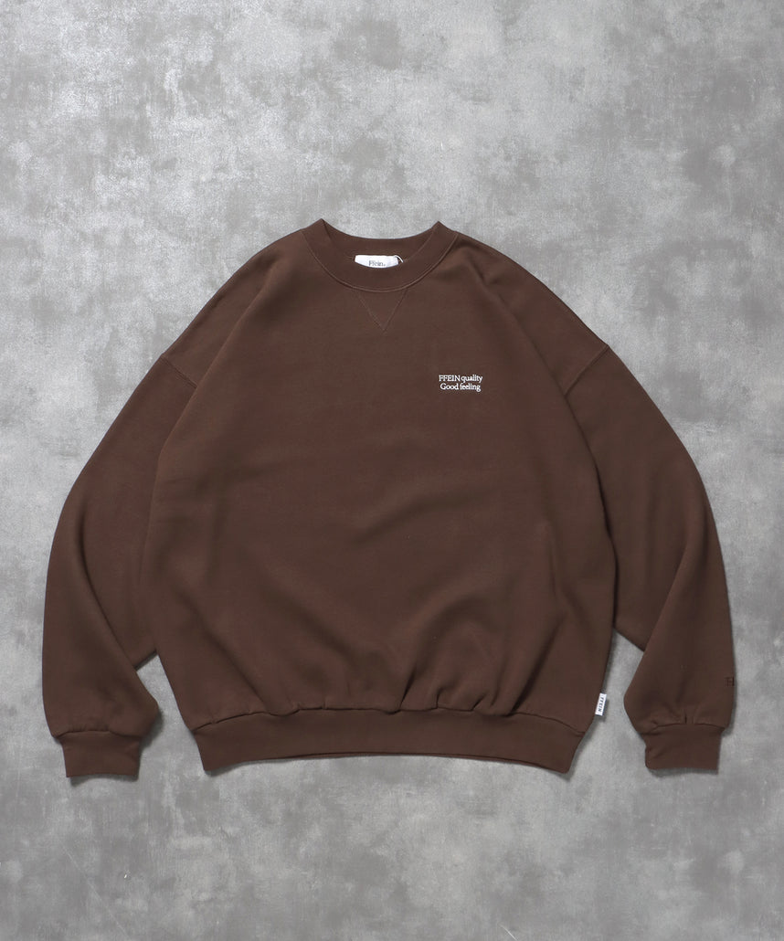 ワンポイントロゴプルオーバースウェット / 刺繍 ワンポイント シンプル ノームコア 綺麗目 シティガール シティボーイ 裏起毛 ブラウン