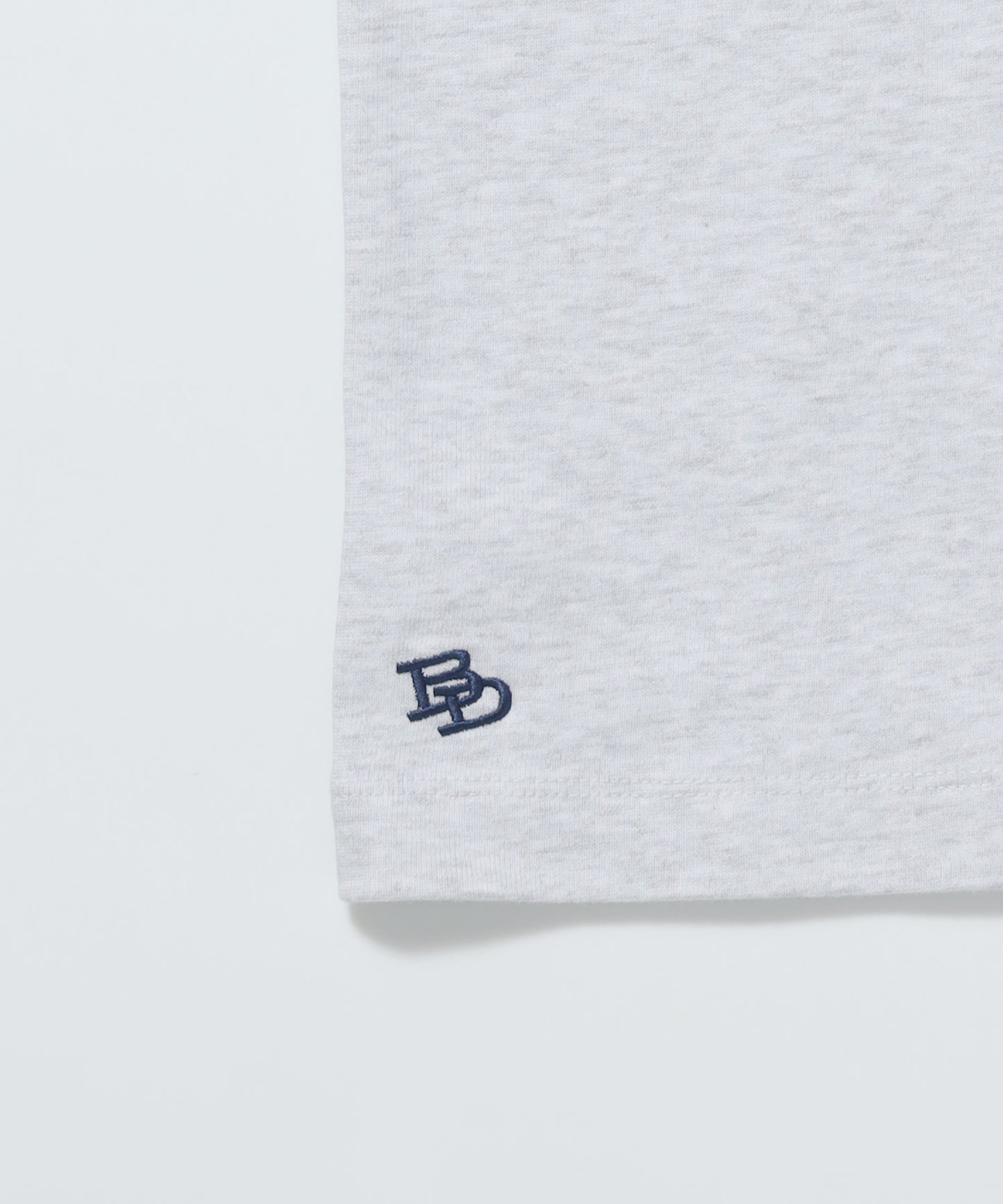 【BEN DAVIS(ベンデイビス)】NAVAL別注 エクストラヘビーオーバーT / 半袖 Tシャツ ワンポイント ブランドロゴ 刺繍 オフホワイト