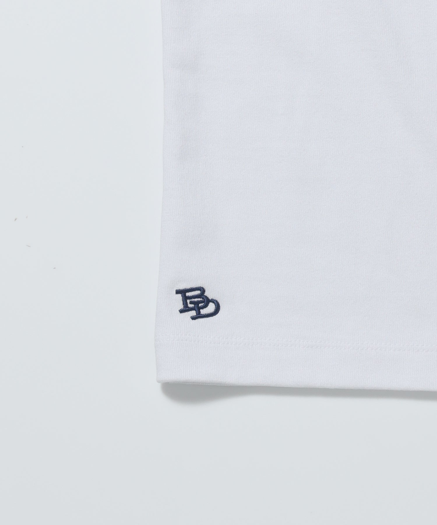 【BEN DAVIS(ベンデイビス)】NAVAL別注 エクストラヘビーオーバーT / 半袖 Tシャツ ワンポイント ブランドロゴ 刺繍 ホワイト