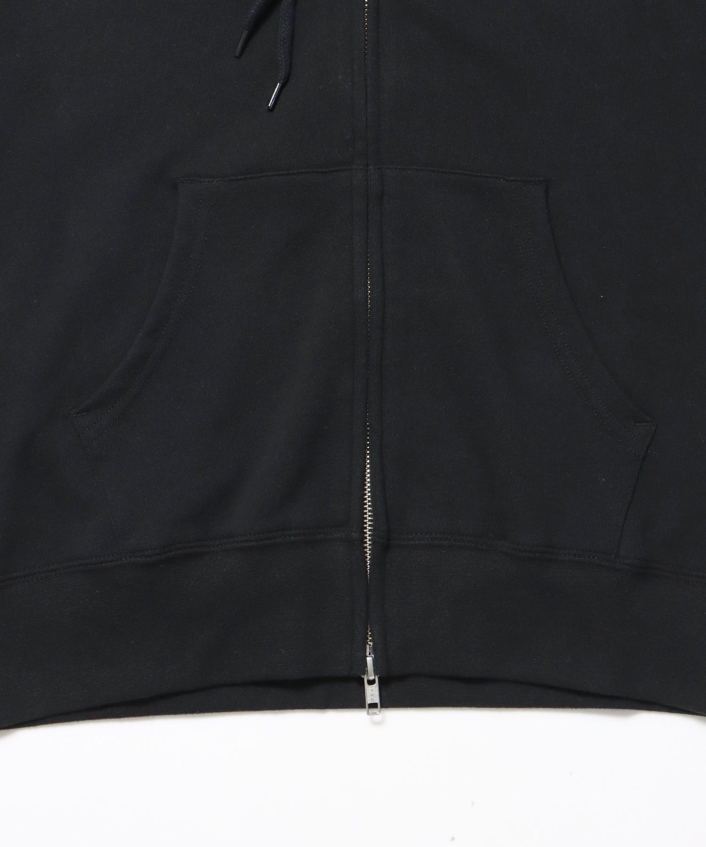 70'S FIT ZIP HOODIE / ジップパーカー 刺繍 フーディ ダブルジップ 裏毛 短丈 ブラック