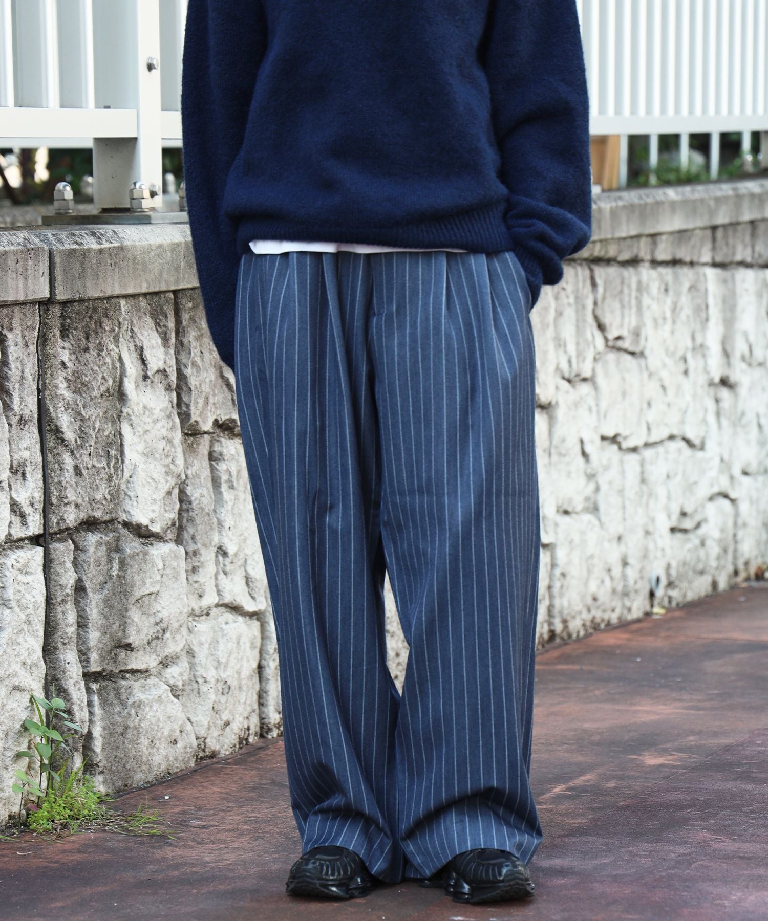 モデル:H163 Size:S:ブルーグレー