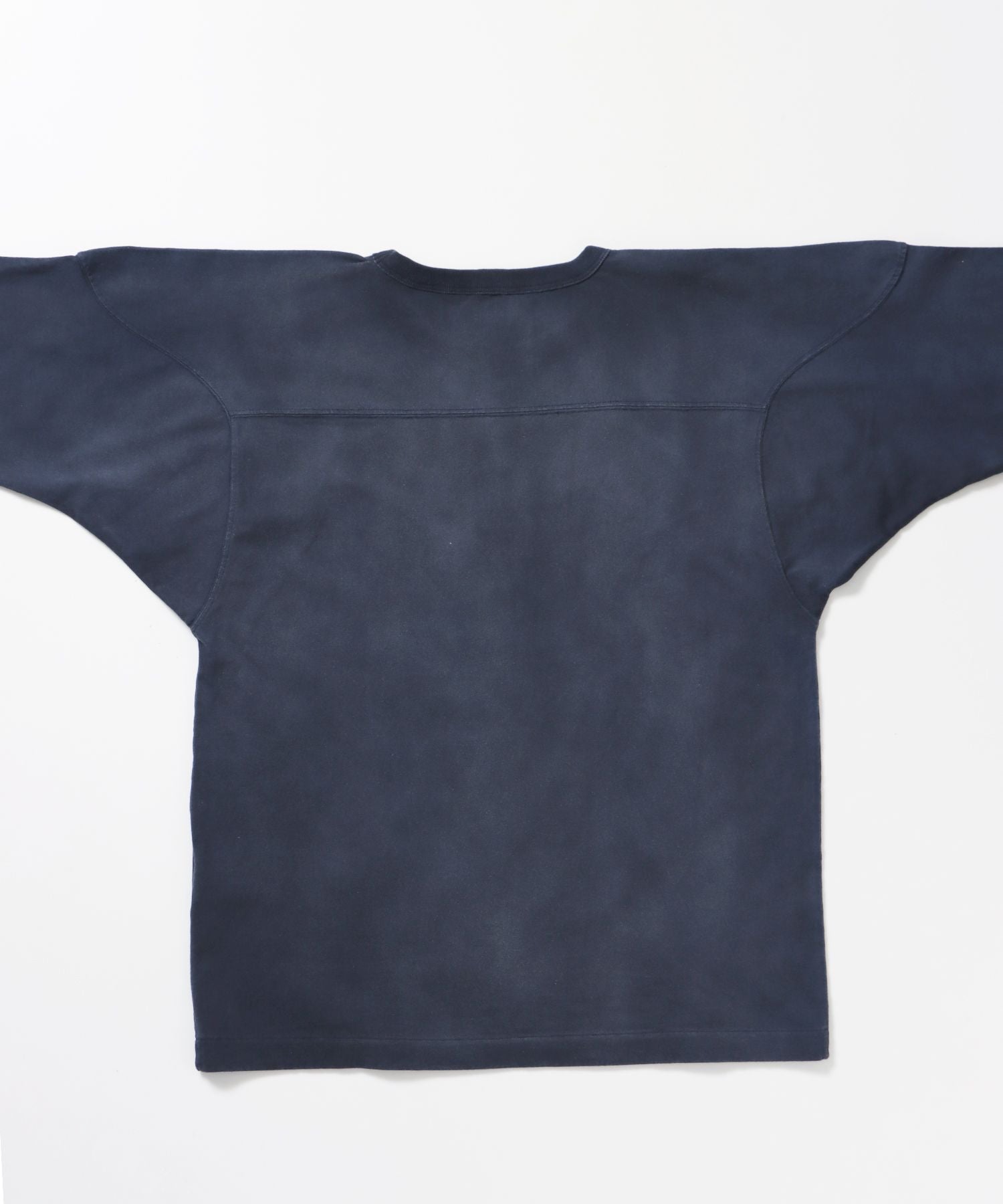 VNTG FOOTBALL TEE / Tシャツ クルーネック 七分丈 ナンバリング プリント ユニセックス 加工ネイビー