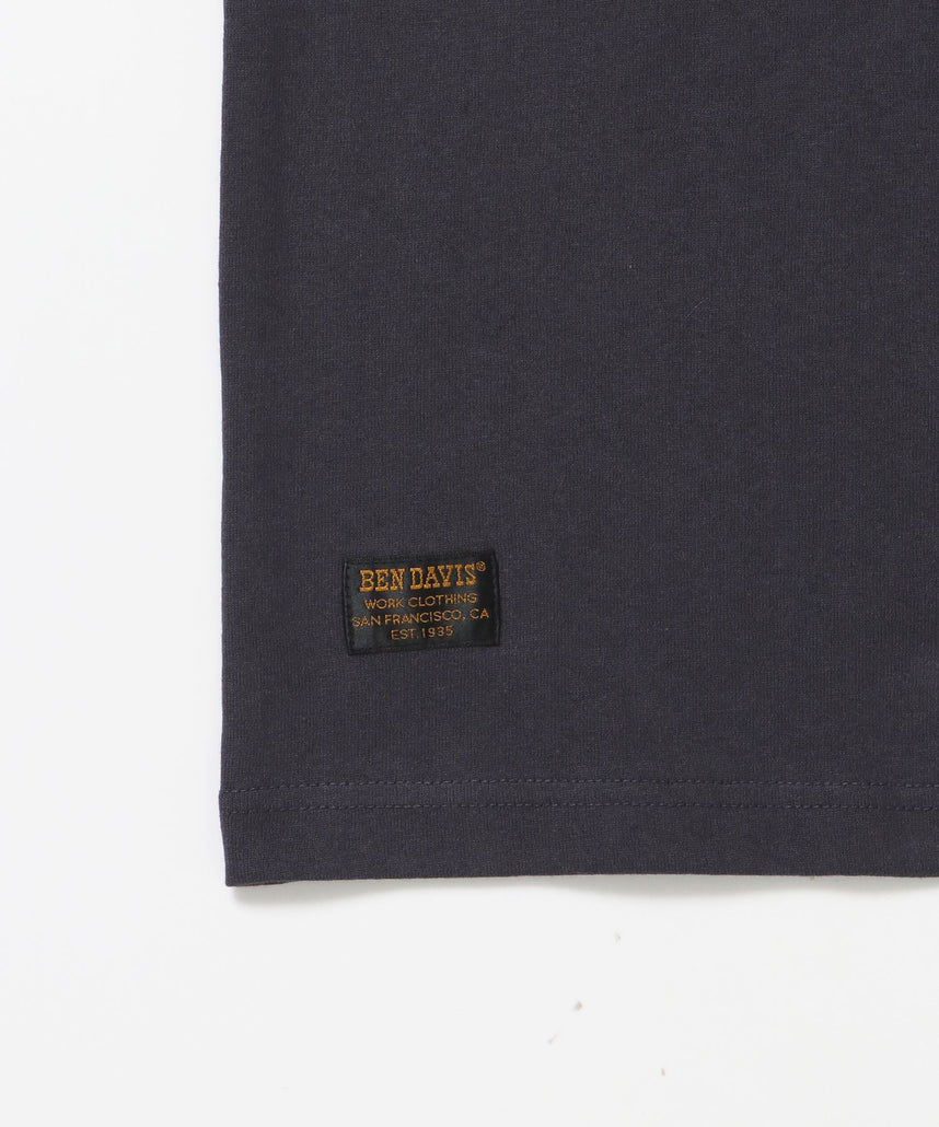BD LABEL EMB TEE / Tシャツ クルーネック ワンポイント シンプル ユニセックス チャコール