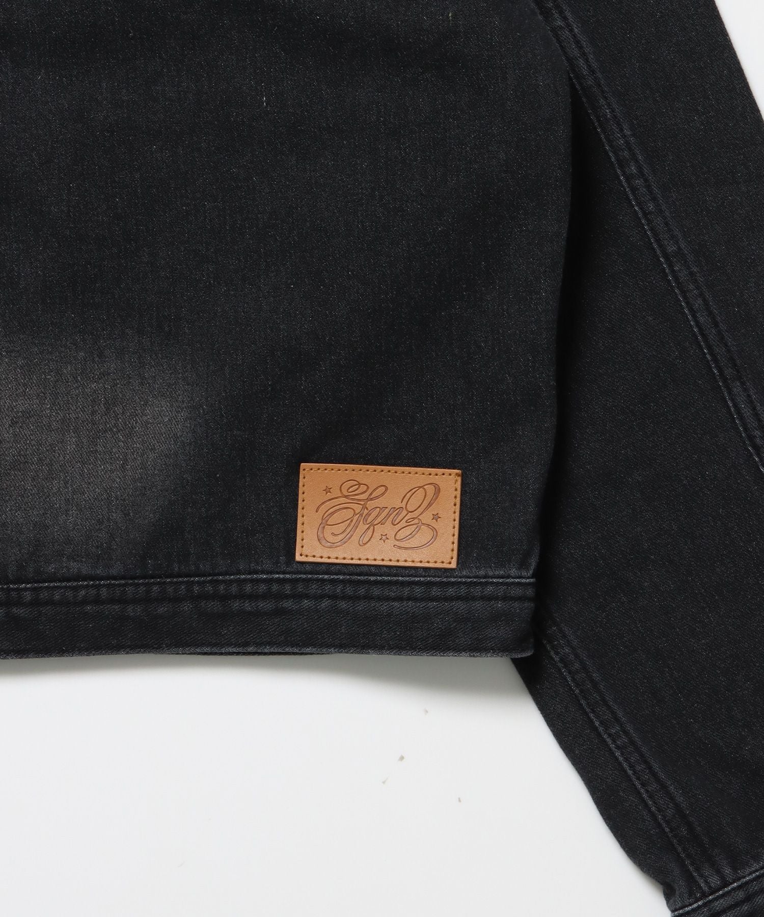 ※WEB限定 / ロールアップスタッズデニム / sqnz star roll-up denim ブラック