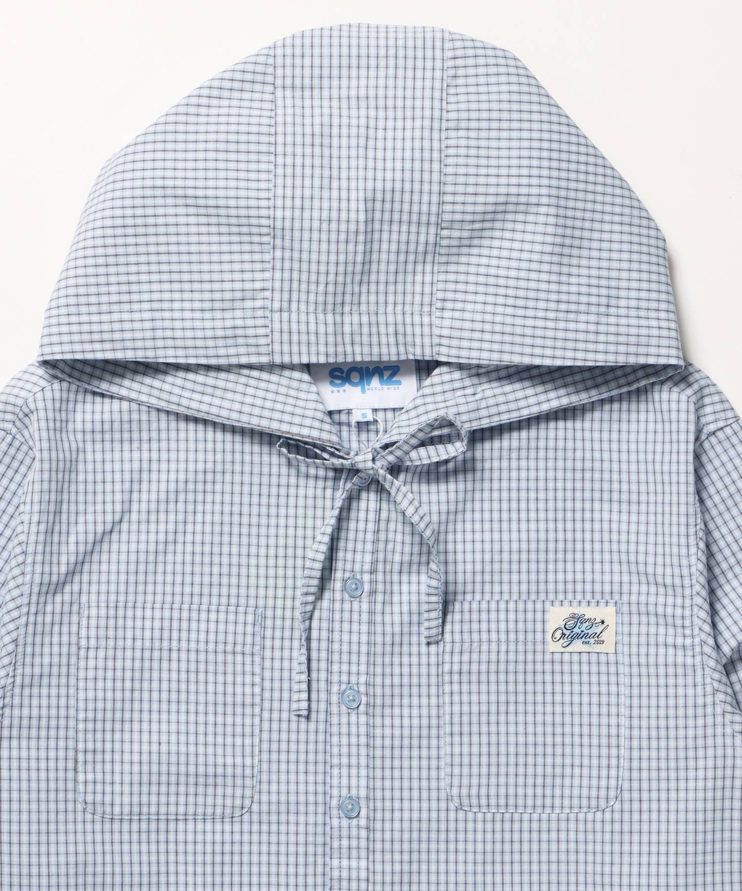 sqnz angel hooded l/s shirts / 長袖シャツ パーカー チェック フーディ ワンポイント シンプル ライトブルー