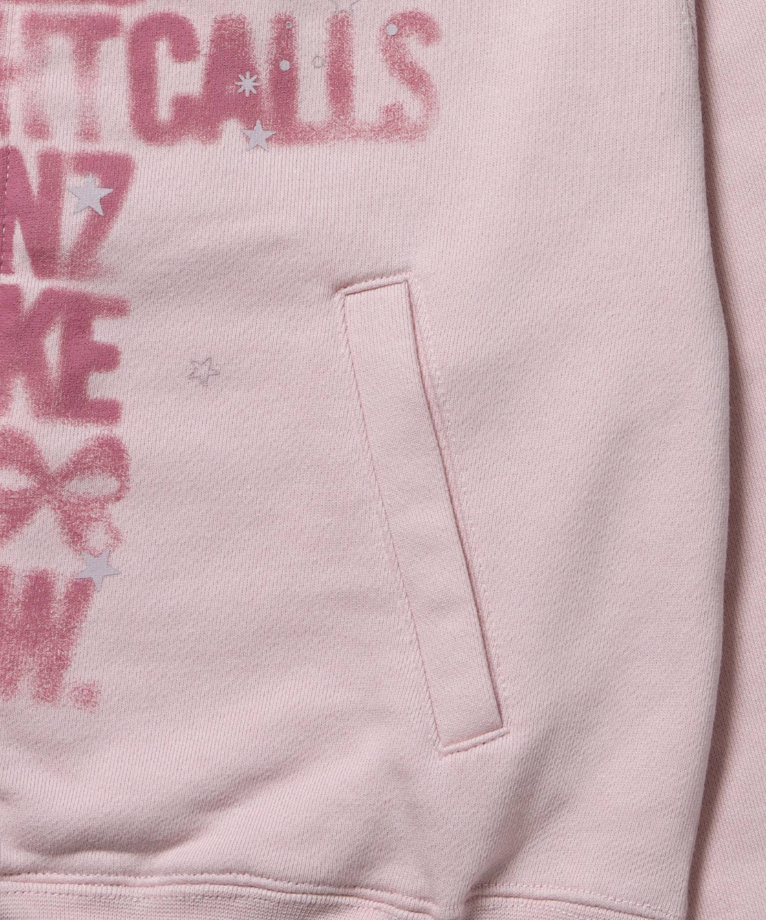 sqnz off shoulder zip p/k / オフショルダー ダブルジップ スウェット 裏毛 ワンポイント サムホール プリント ライトピンク