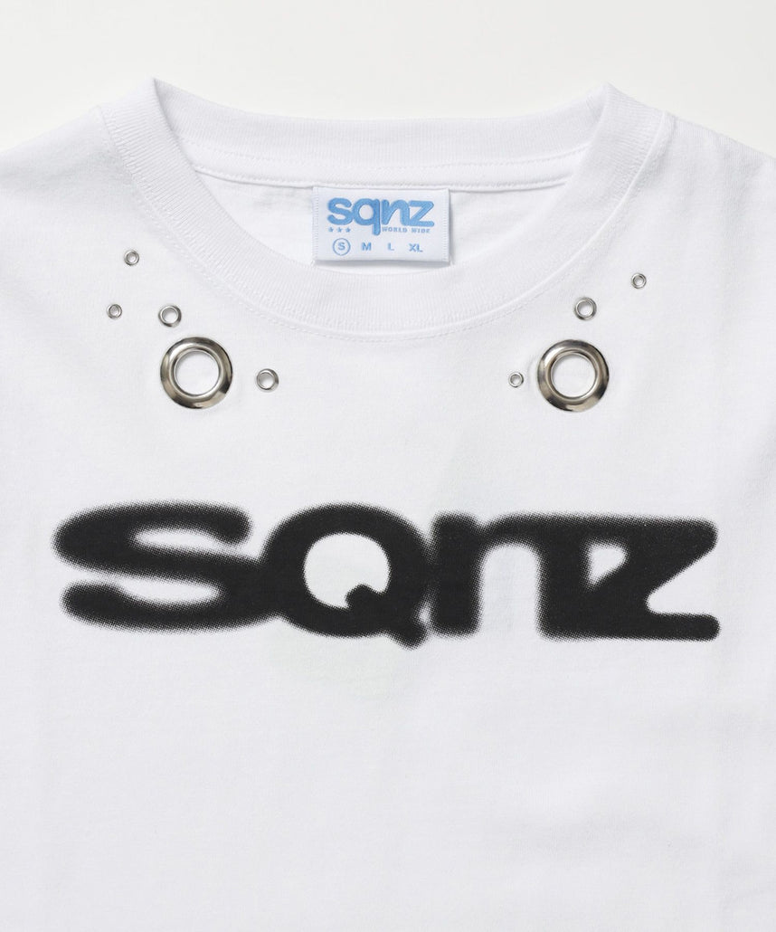 ※WEB限定 / ぼかしロゴ半袖ピチT / sqnz eyelet babe tee ホワイト