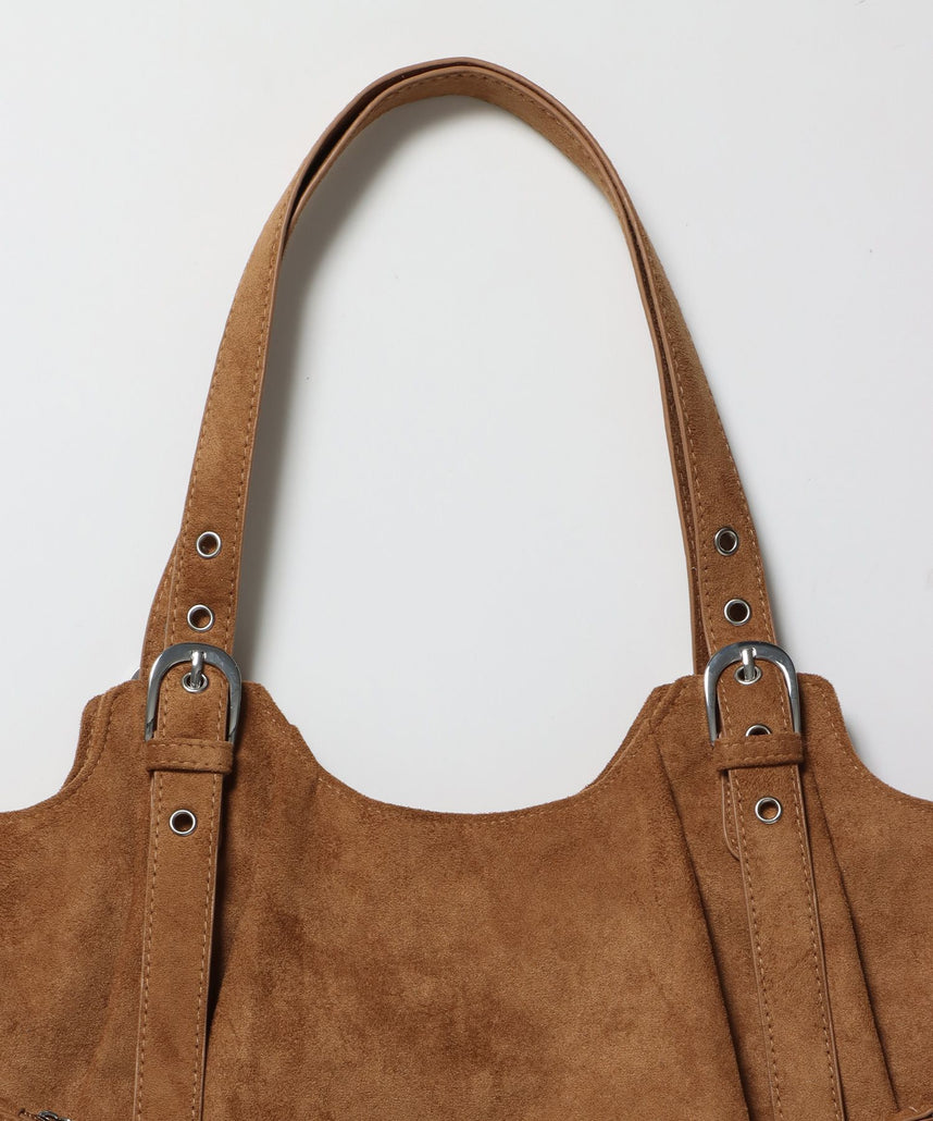 sqnz star eylet bag / フェイクレザー フェイクスウェード バック アジャスター ハンドバック ハトメ