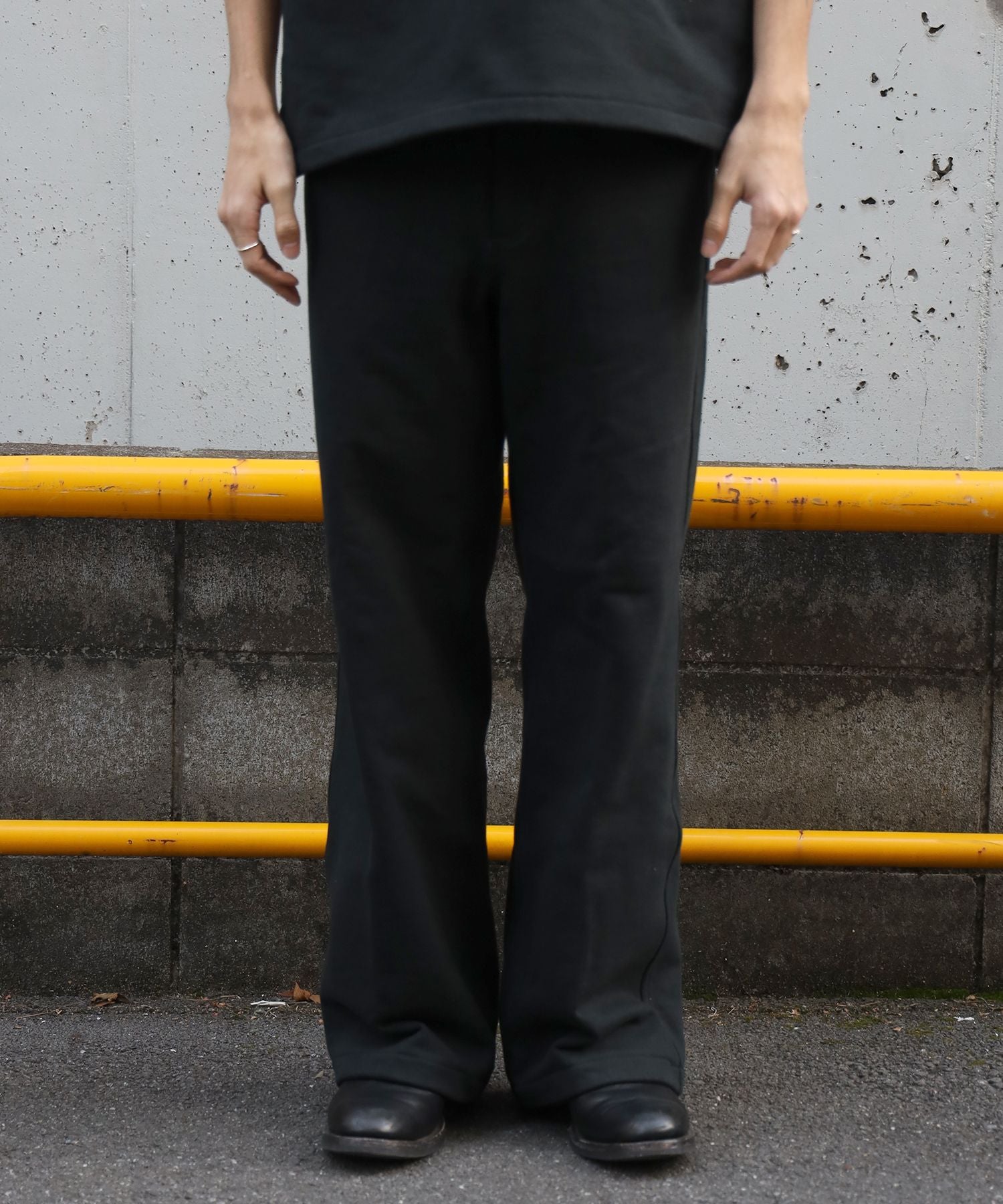 モデル:178cm ブラック Sサイズ