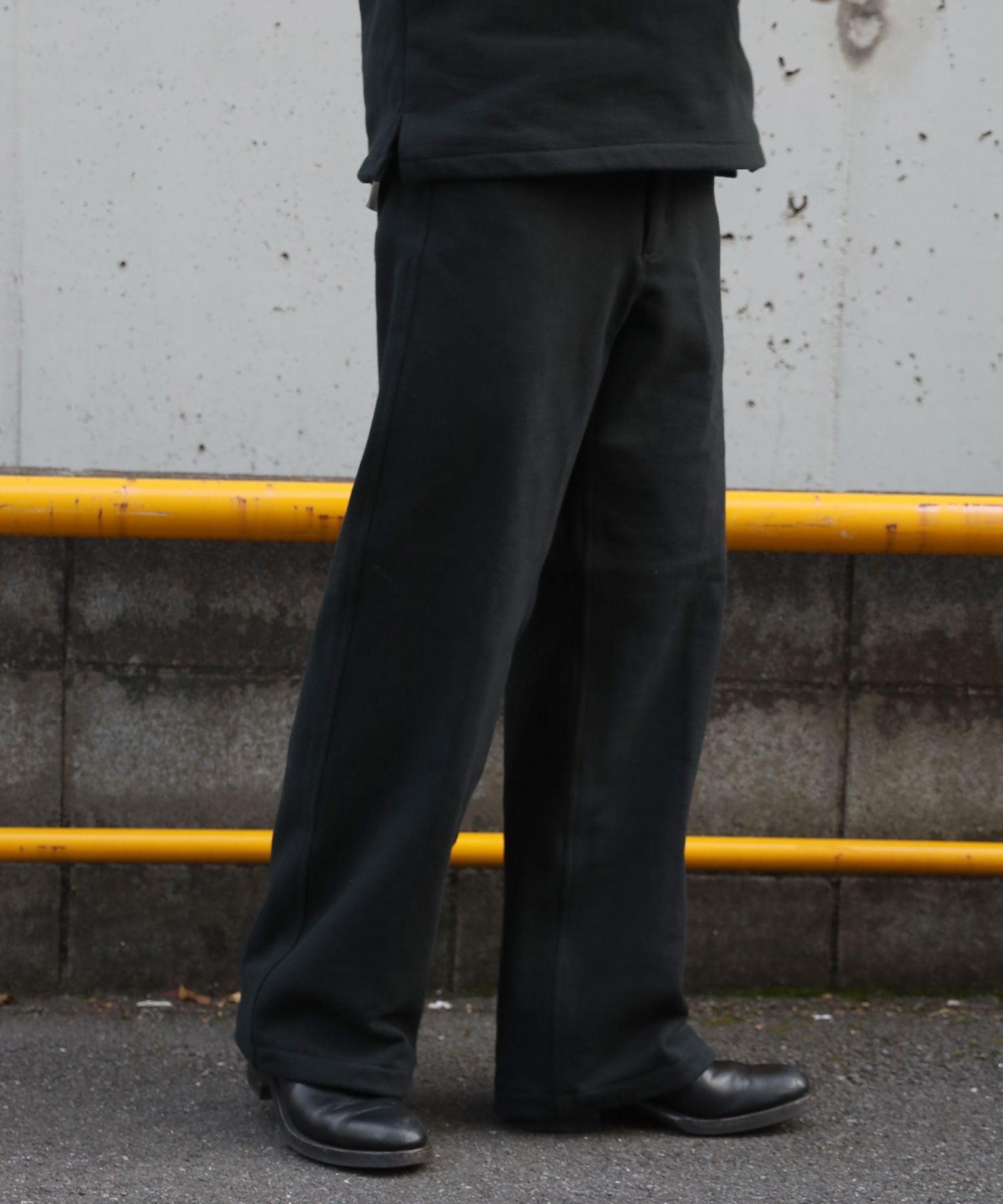 モデル:178cm ブラック Sサイズ