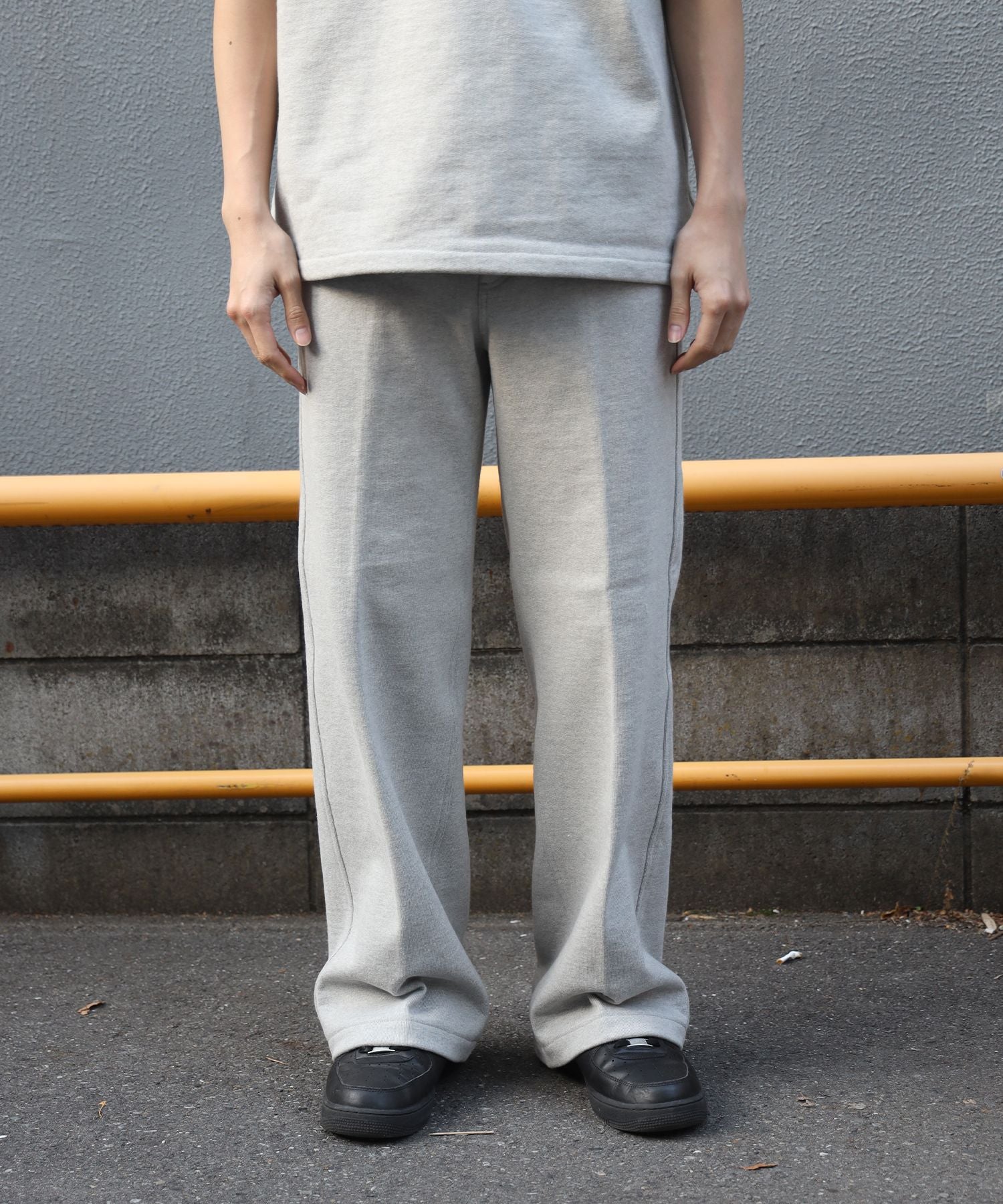 モデル:178cm M.グレー Mサイズ