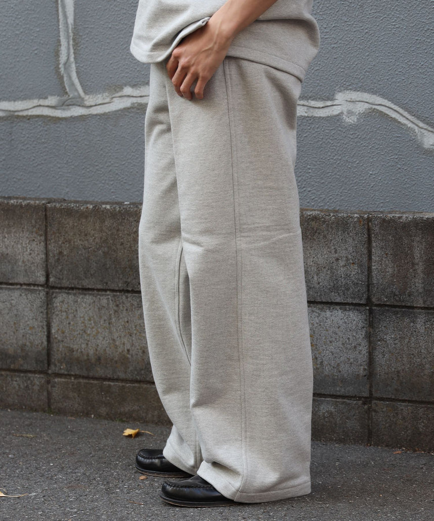 モデル:178cm M.グレー Lサイズ