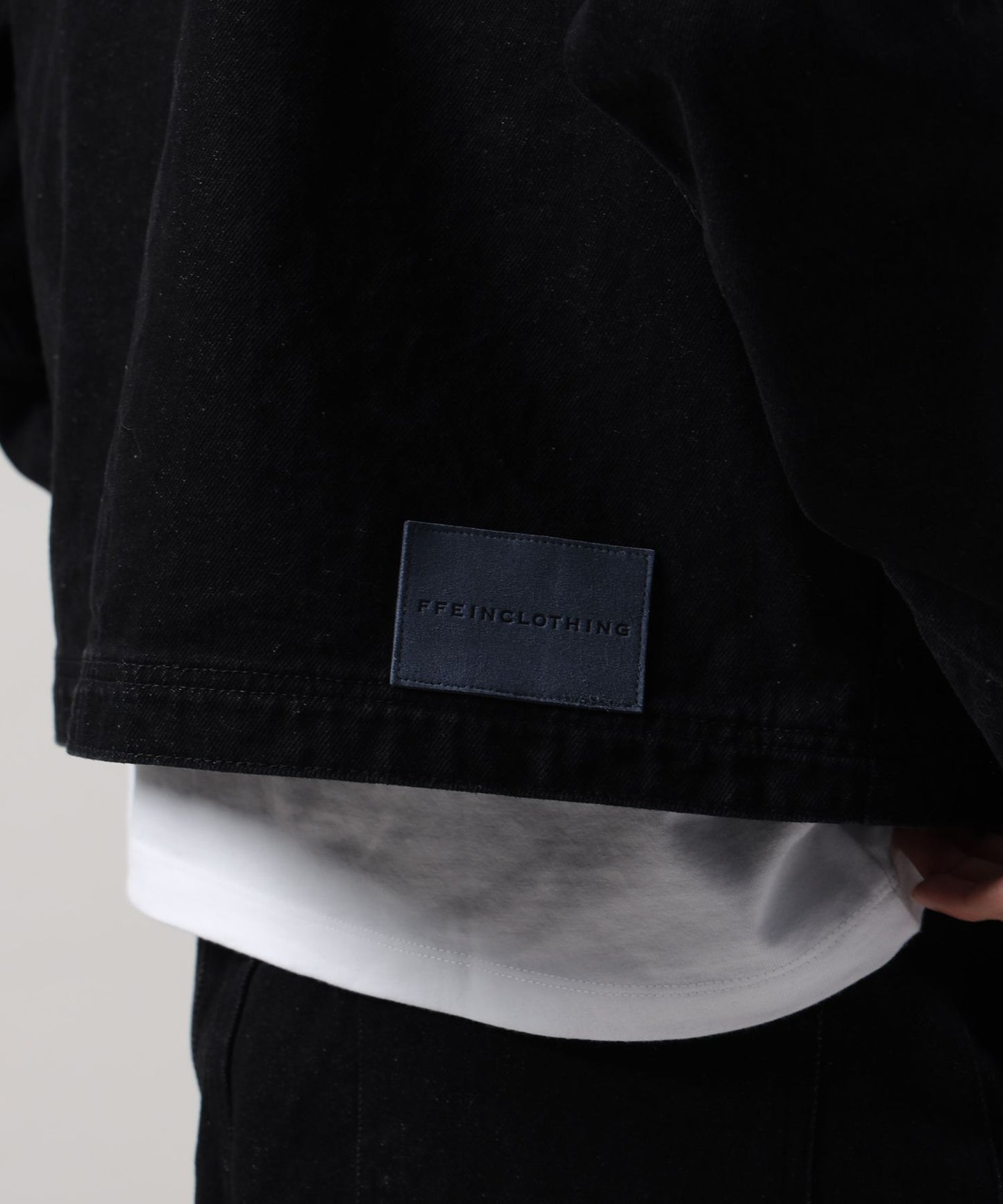 モデル:H178 Size:L ブラック