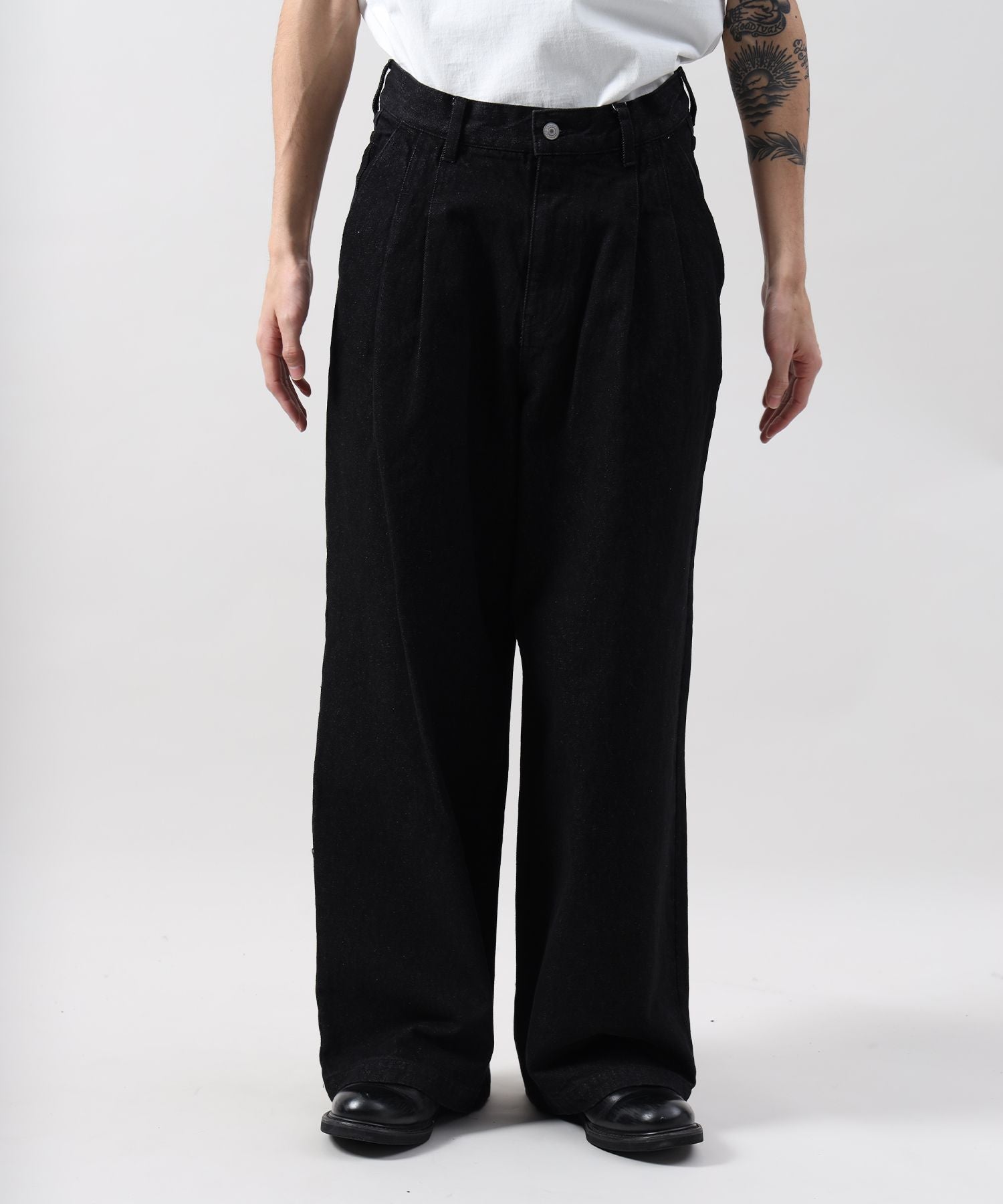 モデル:H178 Size:L ブラック