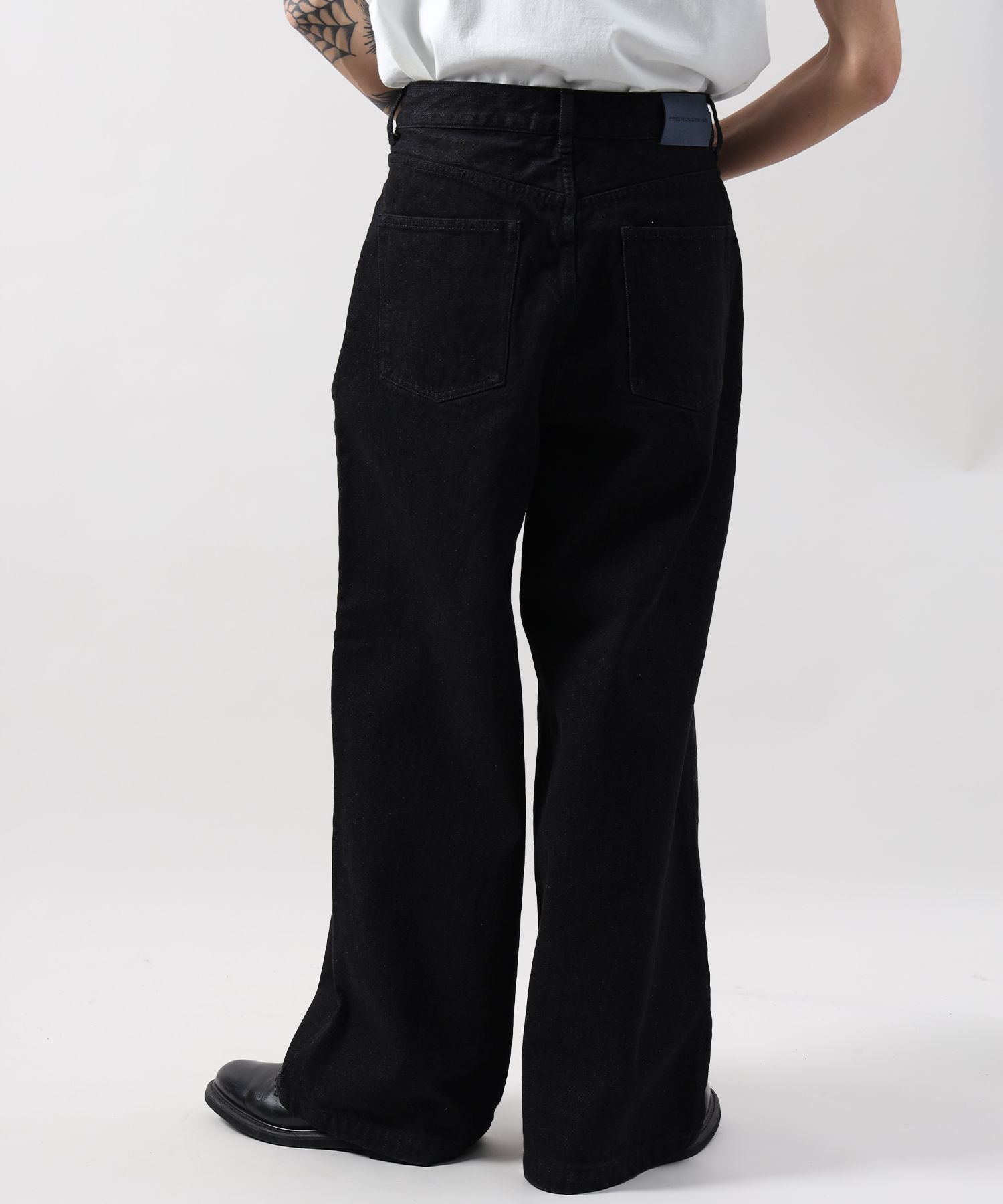 モデル:H178 Size:L ブラック