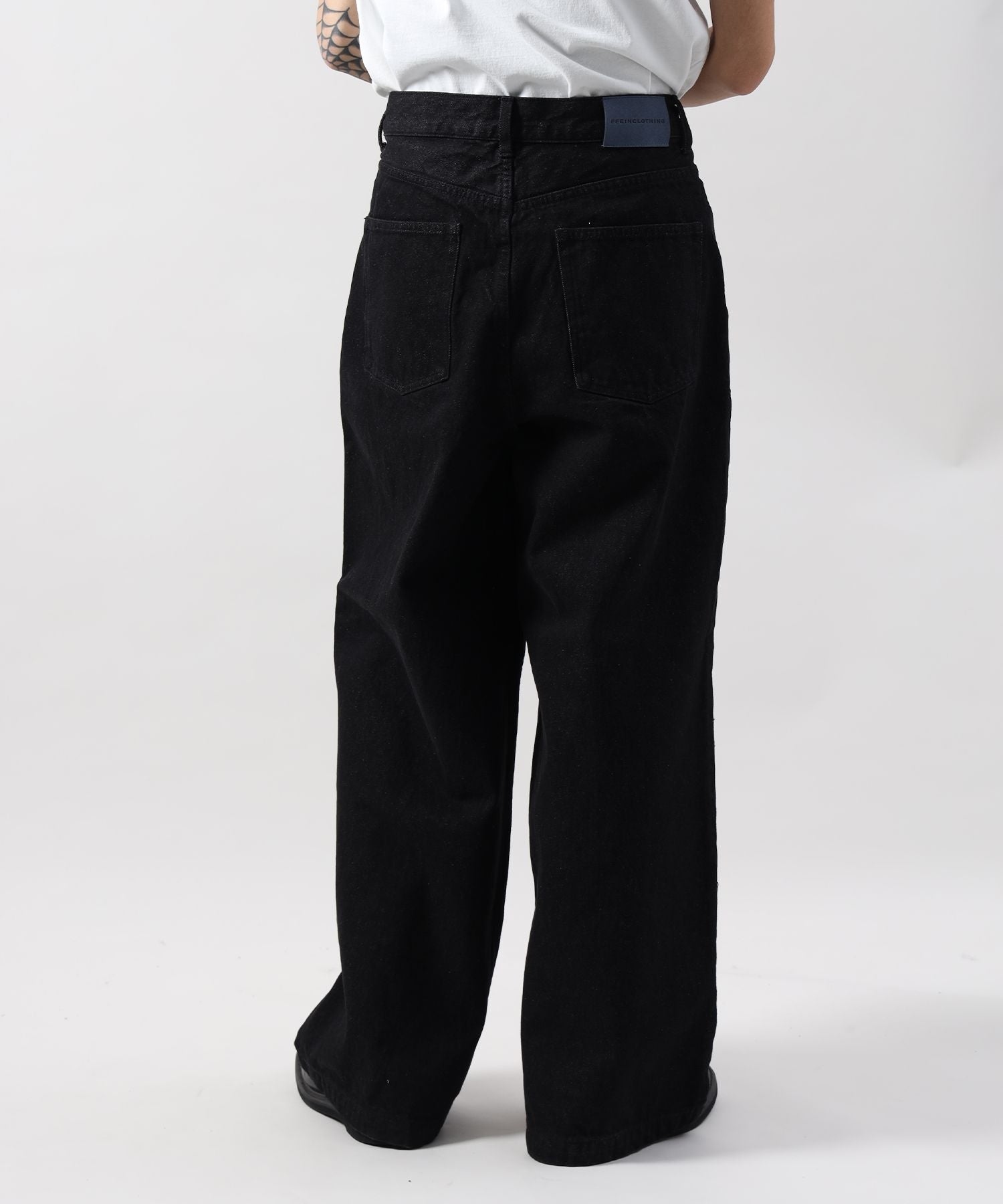 モデル:H178 Size:L ブラック