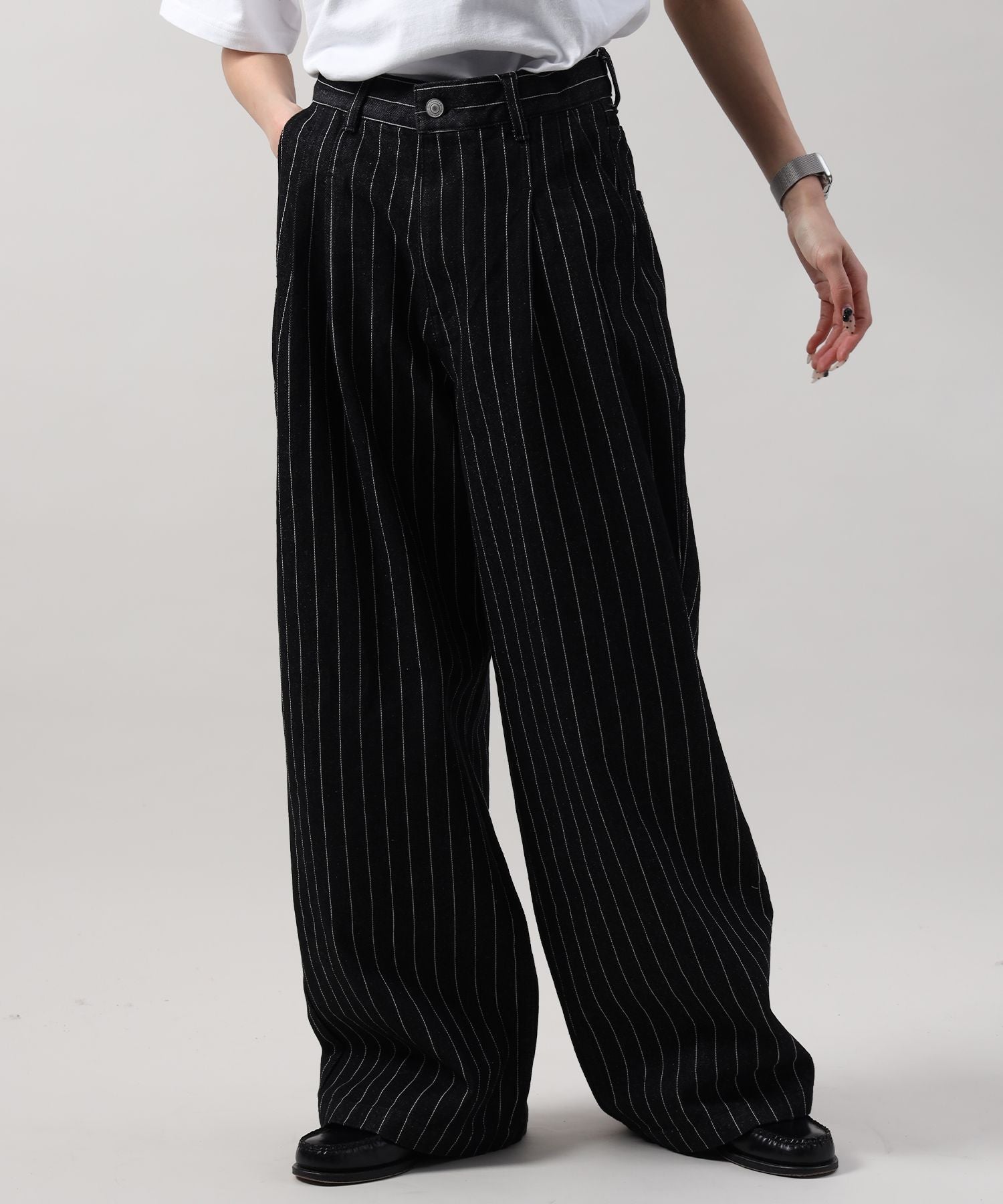 モデル:H163Size:M 柄80