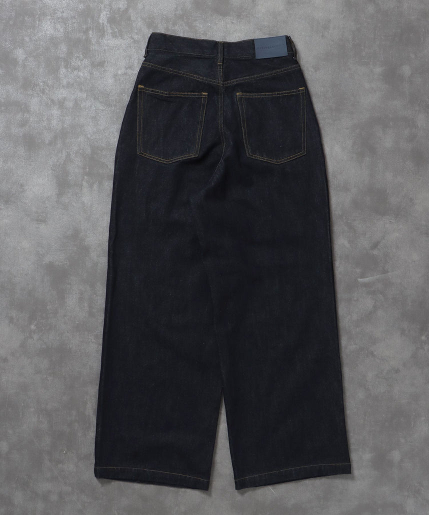 ワイドストレートタックデニムパンツ / デニム パンツ ボトムス ワイドシルエット デニム 【セットアップ対応】 ネイビー
