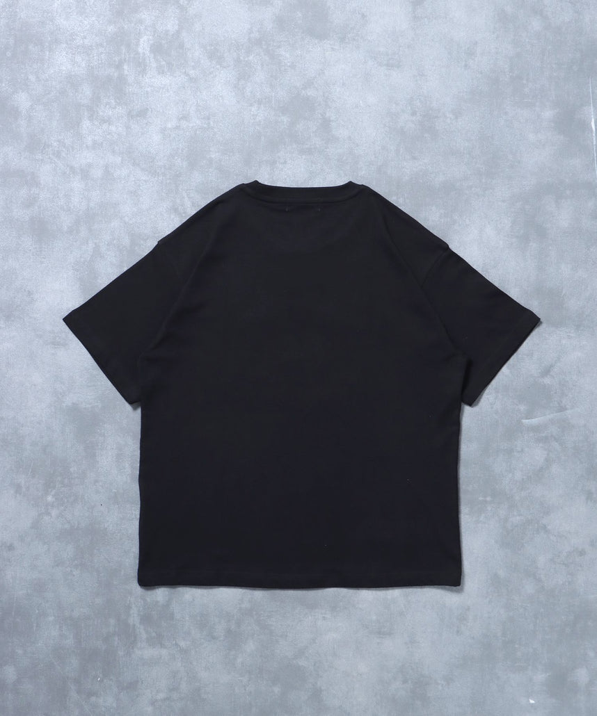 アップリケロゴショート丈Tシャツ/ Tシャツ クルーネック 半袖 プリント 刺繍 チェック 【短丈】 ブラック