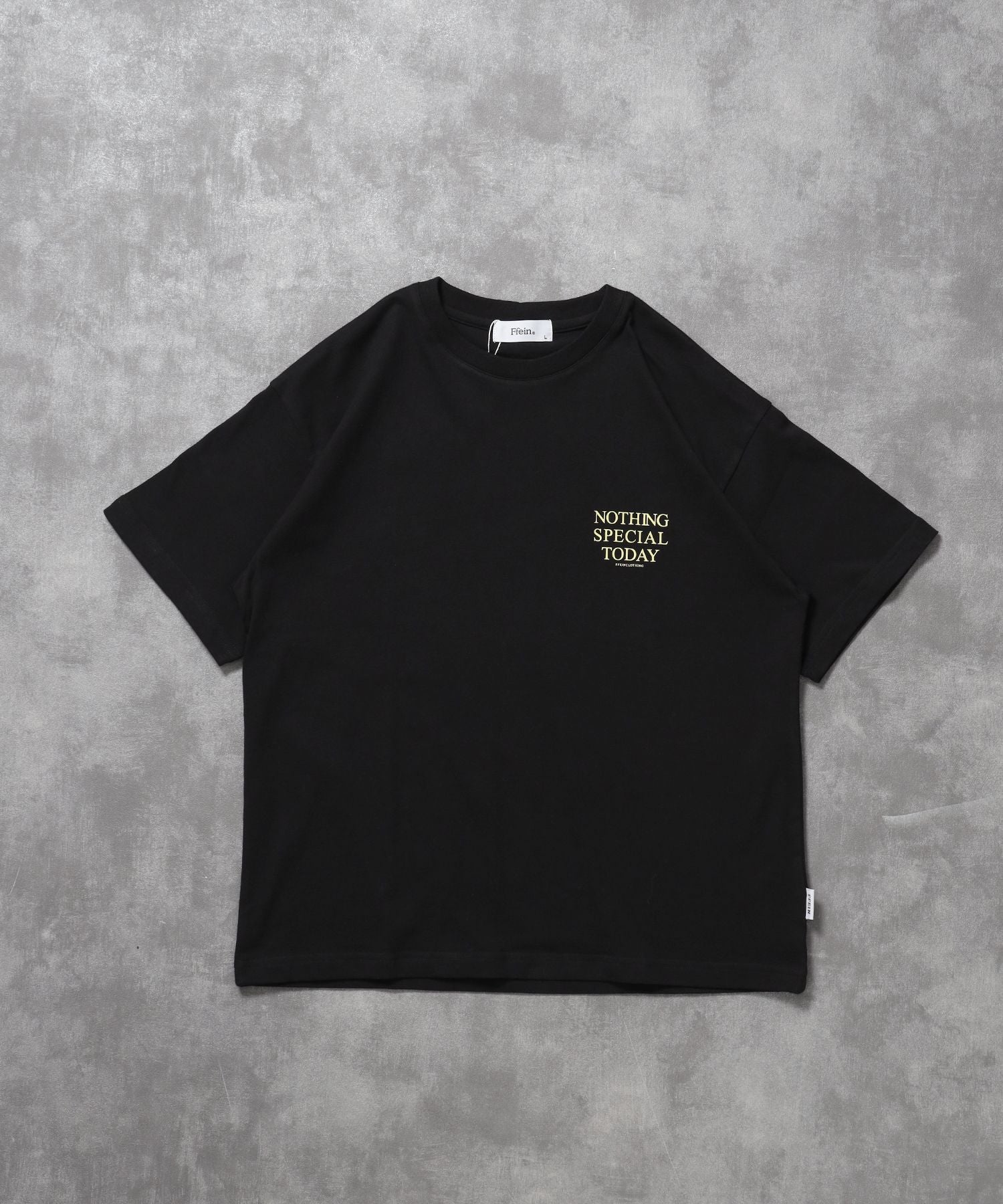 【FFEIN(フェイン)】アメリカンプリントロゴショート丈Tシャツ/ Tシャツ クルーネック 半袖 プリント 【短丈】 ブラック