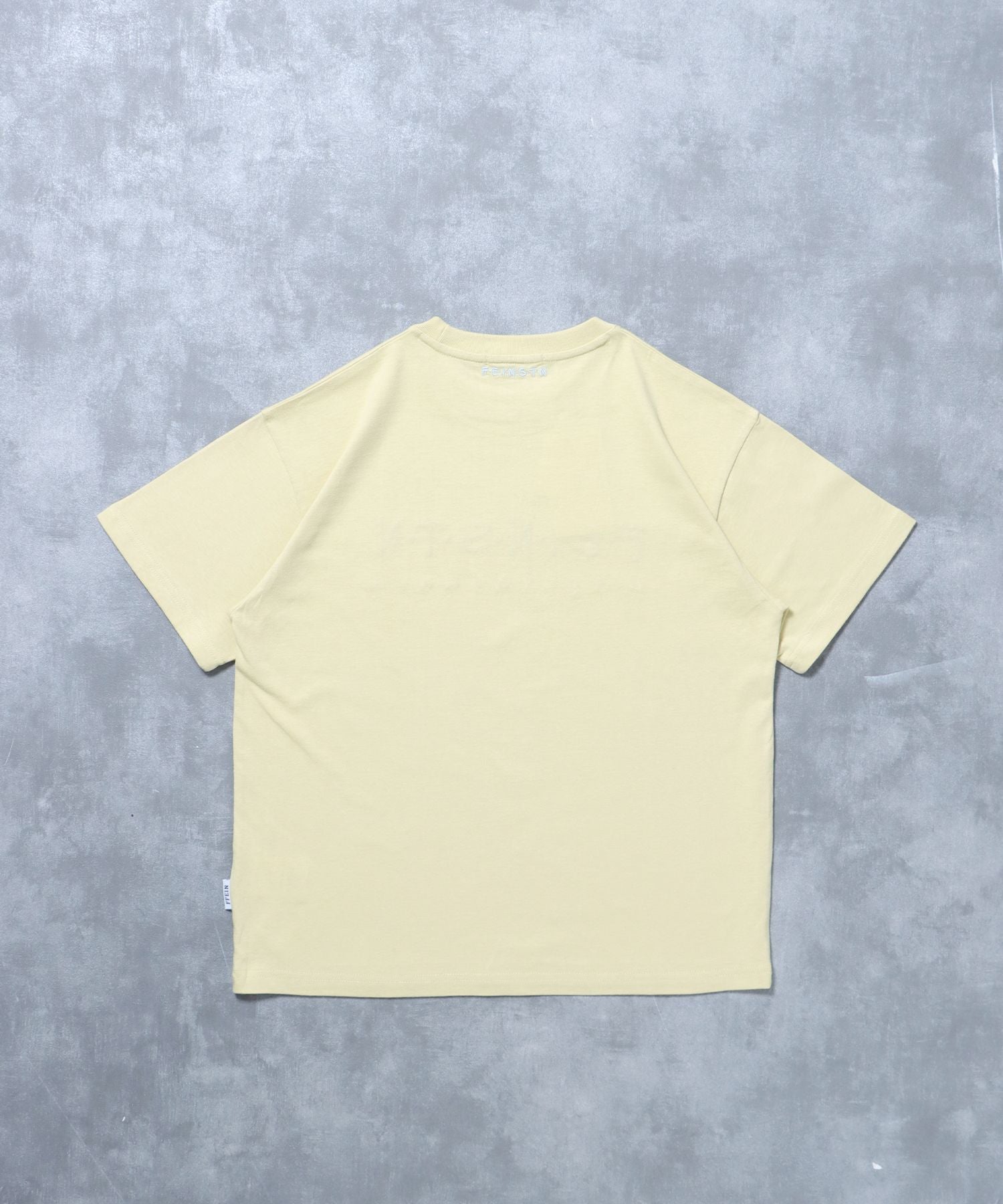 手書き刺繍ロゴショート丈Tシャツ/ Tシャツ クルーネック 半袖 刺繍 【短丈】 レモンイエロー