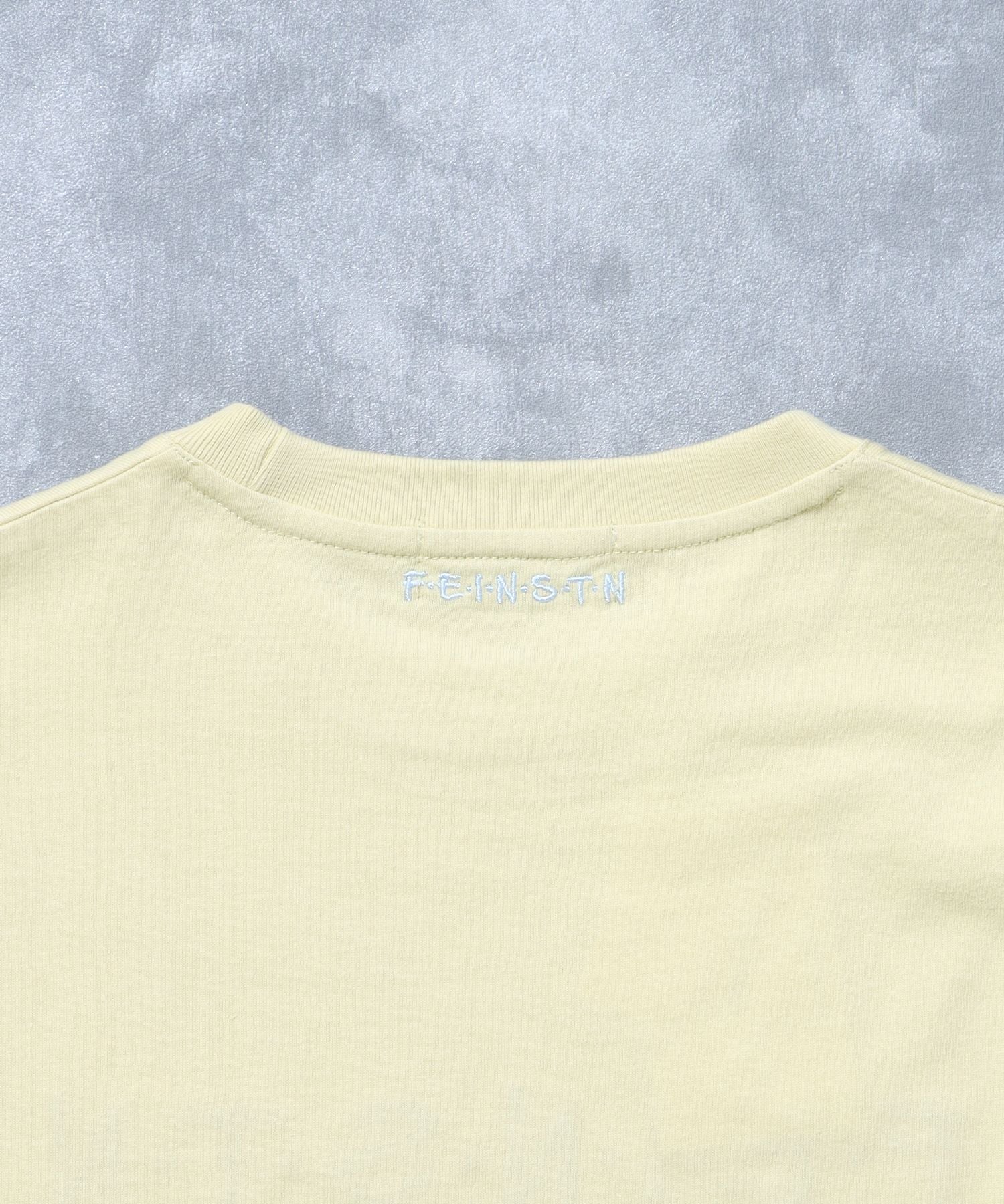 手書き刺繍ロゴショート丈Tシャツ/ Tシャツ クルーネック 半袖 刺繍 【短丈】 レモンイエロー