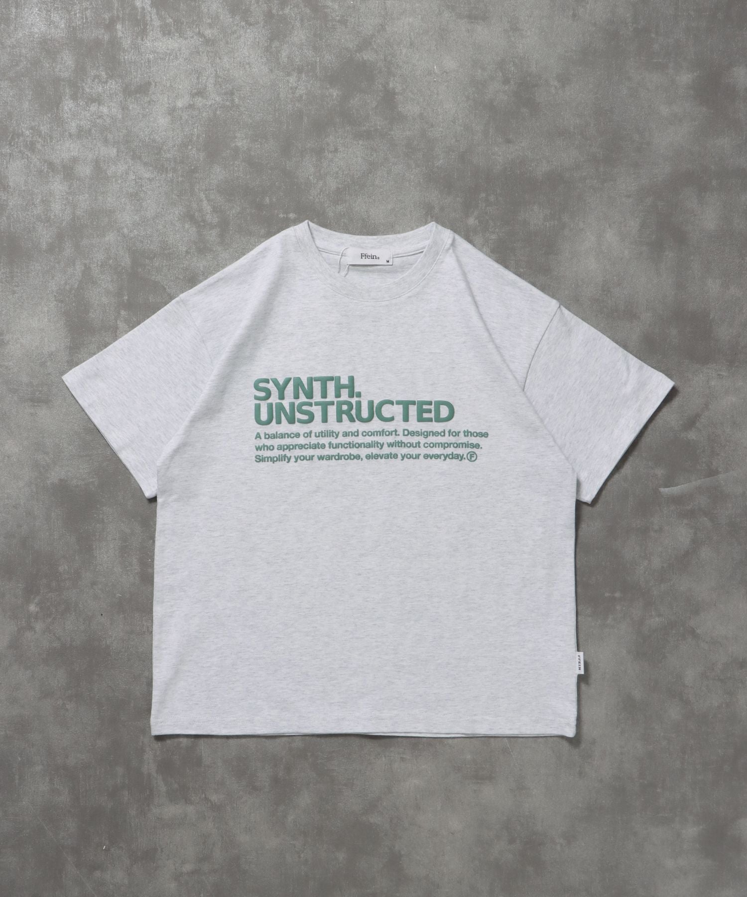 【FFEIN(フェイン)】パッケージ発泡ロゴTシャツ / Tシャツ クルーネック 半袖 プリント 発砲ロゴ【短丈】 アッシュグレー
