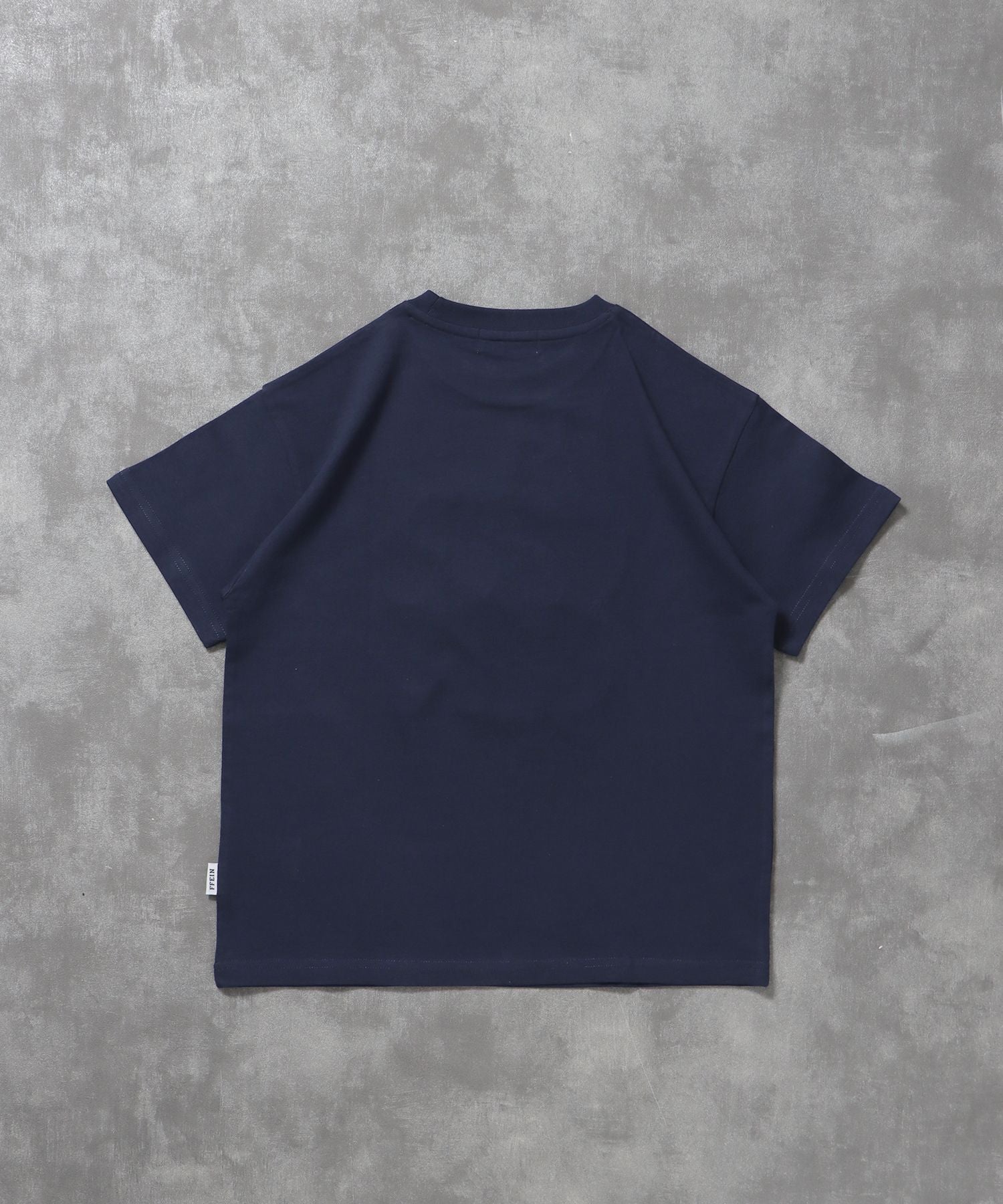 プリントデカロゴショート丈Tシャツ / Tシャツ クルーネック 半袖 プリント シンプル【短丈】 ネイビー