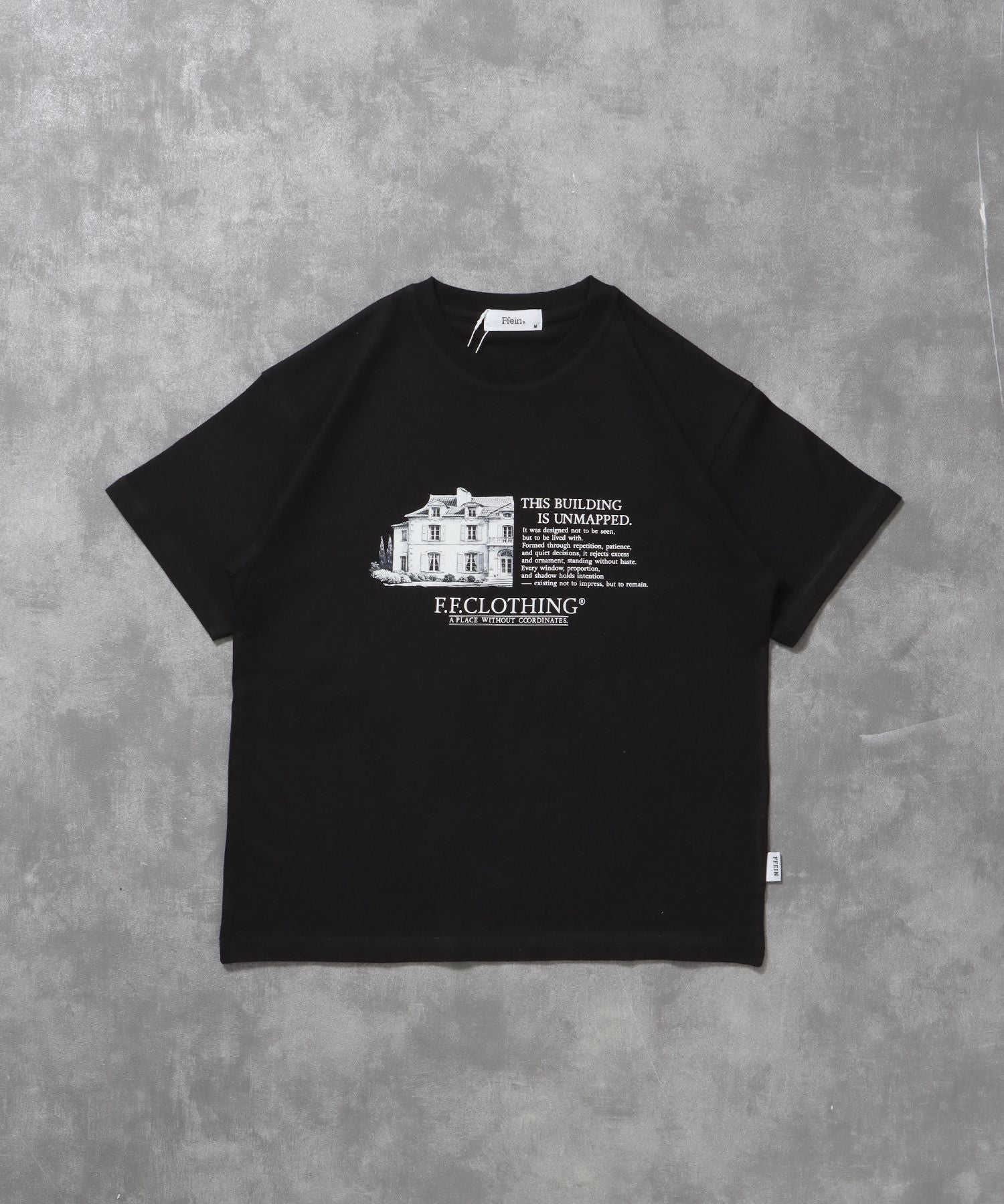 【FFEIN(フェイン)】メッセージロゴショート丈Tシャツ / Tシャツ クルーネック 半袖 刺繍 花柄 【短丈】 ブラック