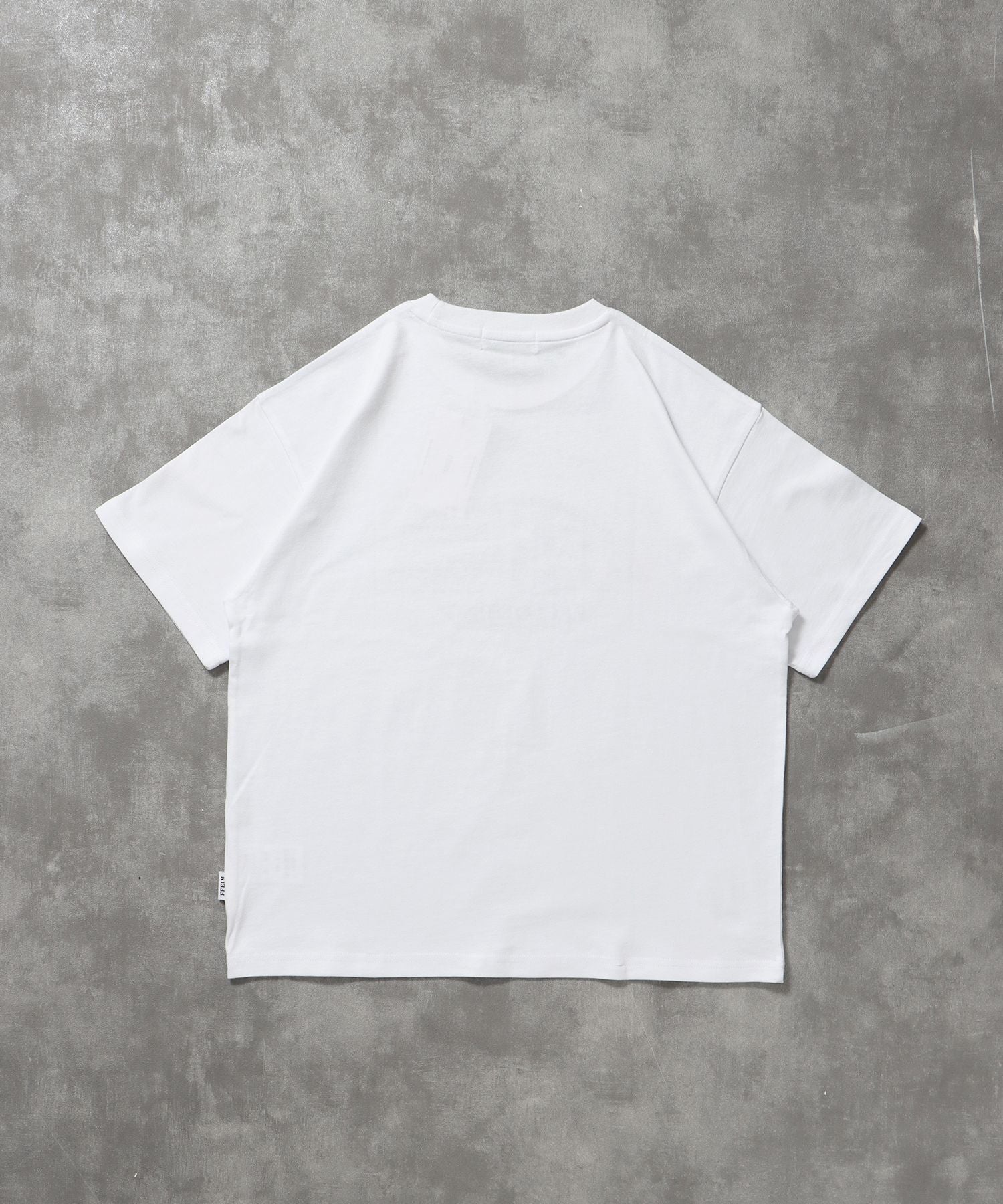 メッセージロゴショート丈Tシャツ / Tシャツ クルーネック 半袖 【短丈】 ホワイト