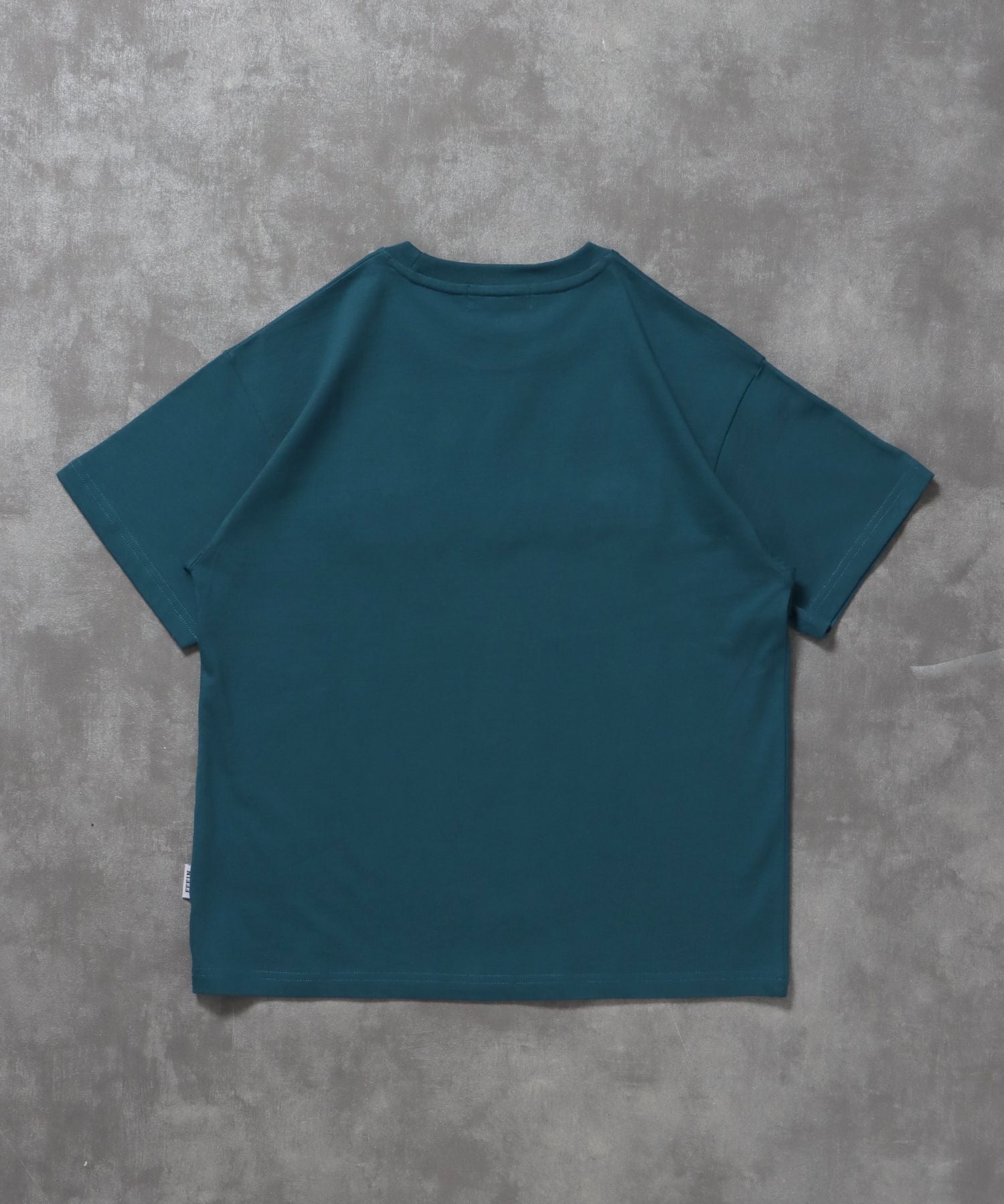 センターデカロゴ3D刺繍ショート丈Tシャツ/ Tシャツ クルーネック 半袖 刺繍 【短丈】 ダークグリーン