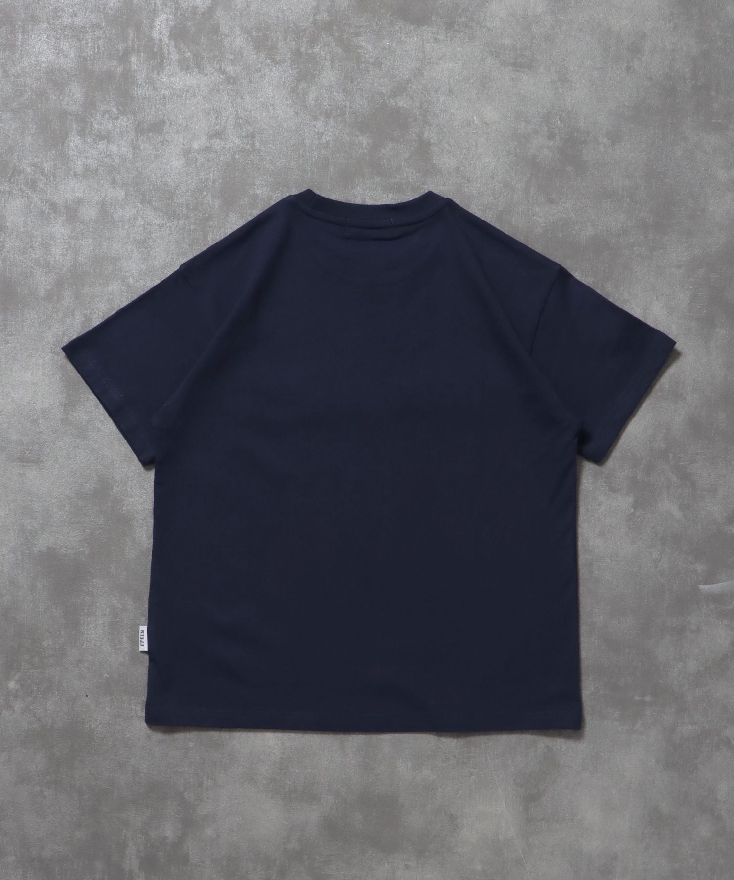 センターデカロゴ3D刺繍ショート丈Tシャツ/ Tシャツ クルーネック 半袖 刺繍 【短丈】 ネイビー