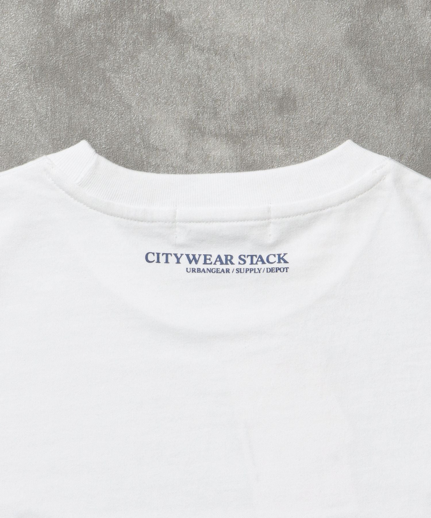 ユニバーサルロゴショート丈Tシャツ/ Tシャツ クルーネック 半袖 プリント 刺繍 チェック 【短丈】 柄80