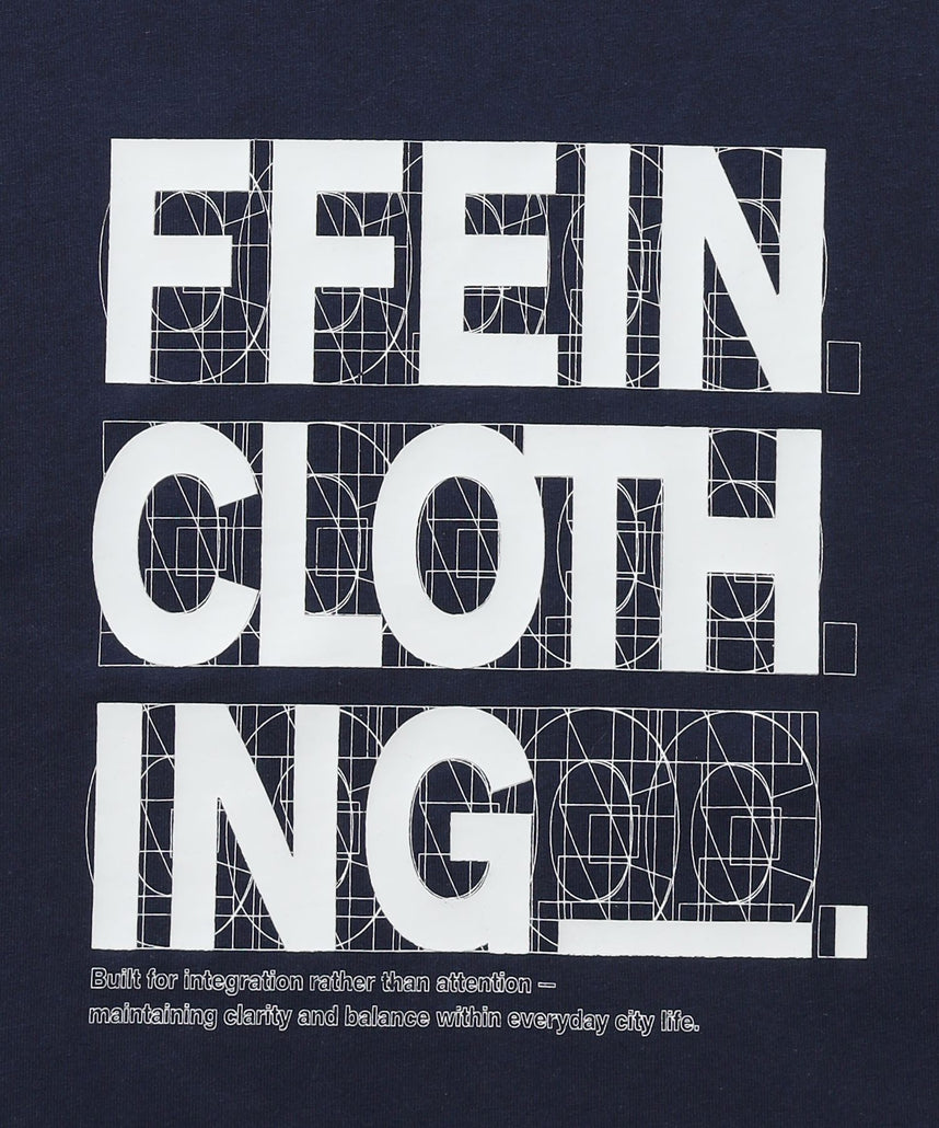 線画グラフィックロゴショート丈Tシャツ / Tシャツ クルーネック 半袖 プリント 【短丈】 ネイビー