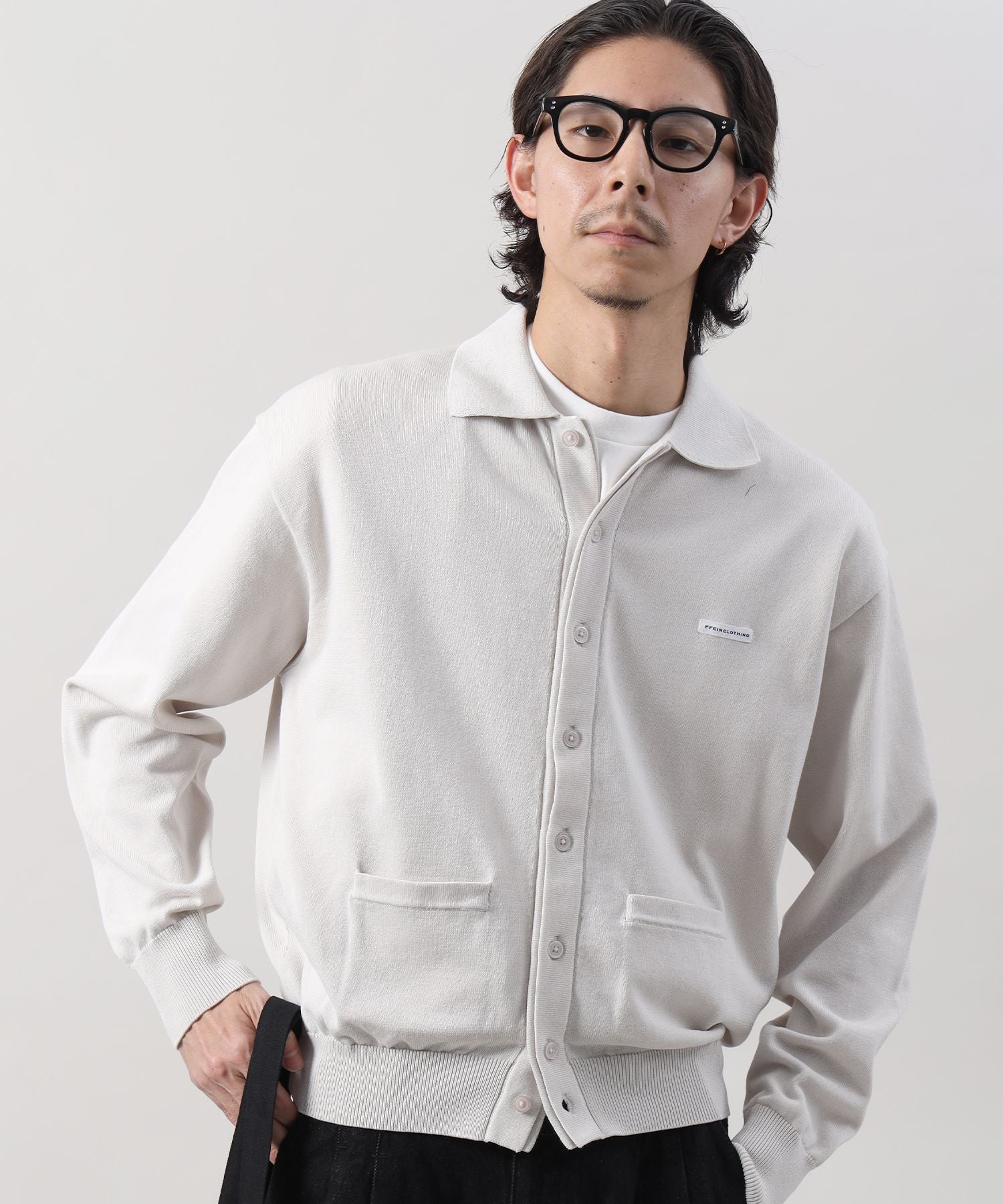 モデル:H177 Size:L L.グレー